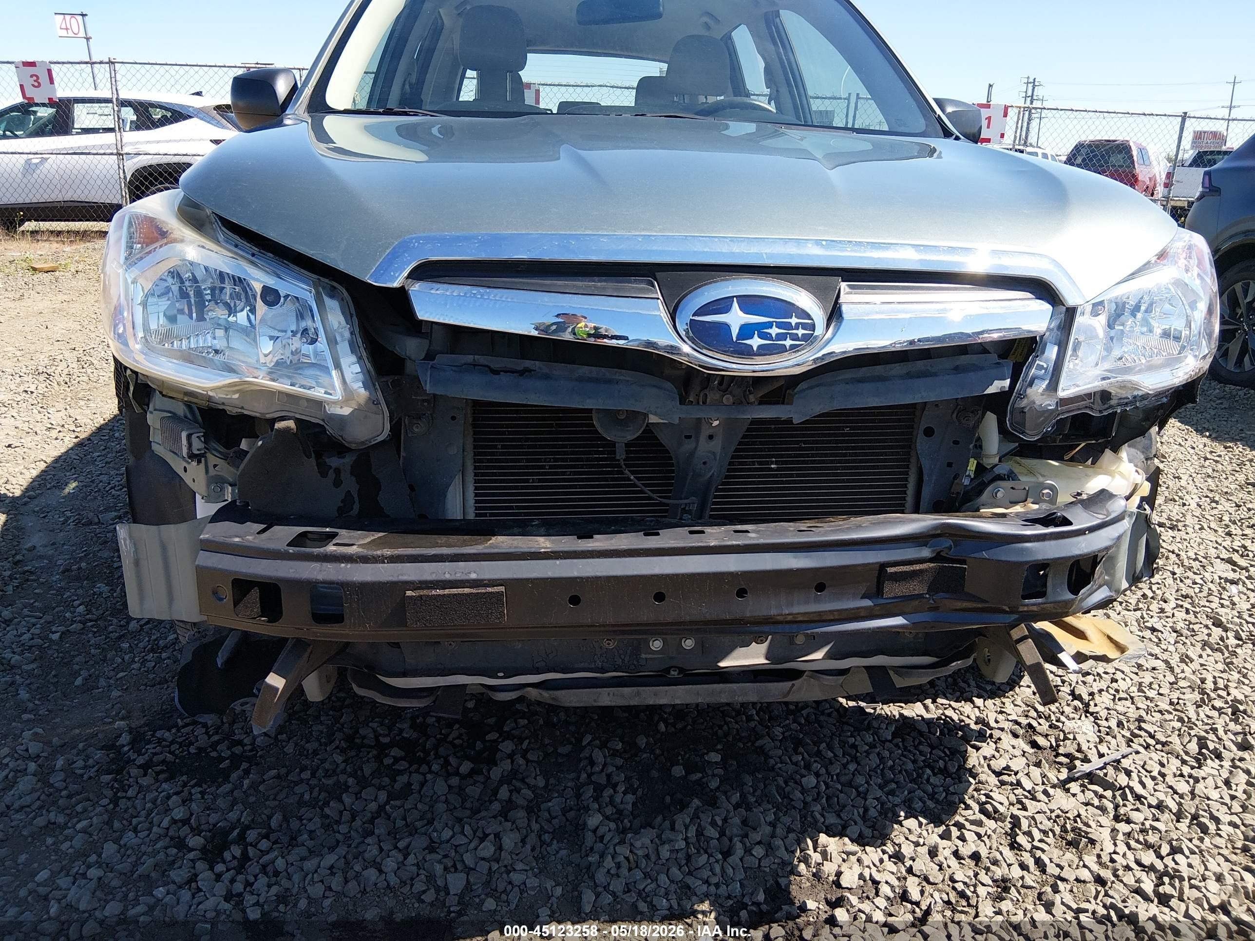 2016 Subaru Forester 2.5i Green vin: JF2SJABCXGH539032