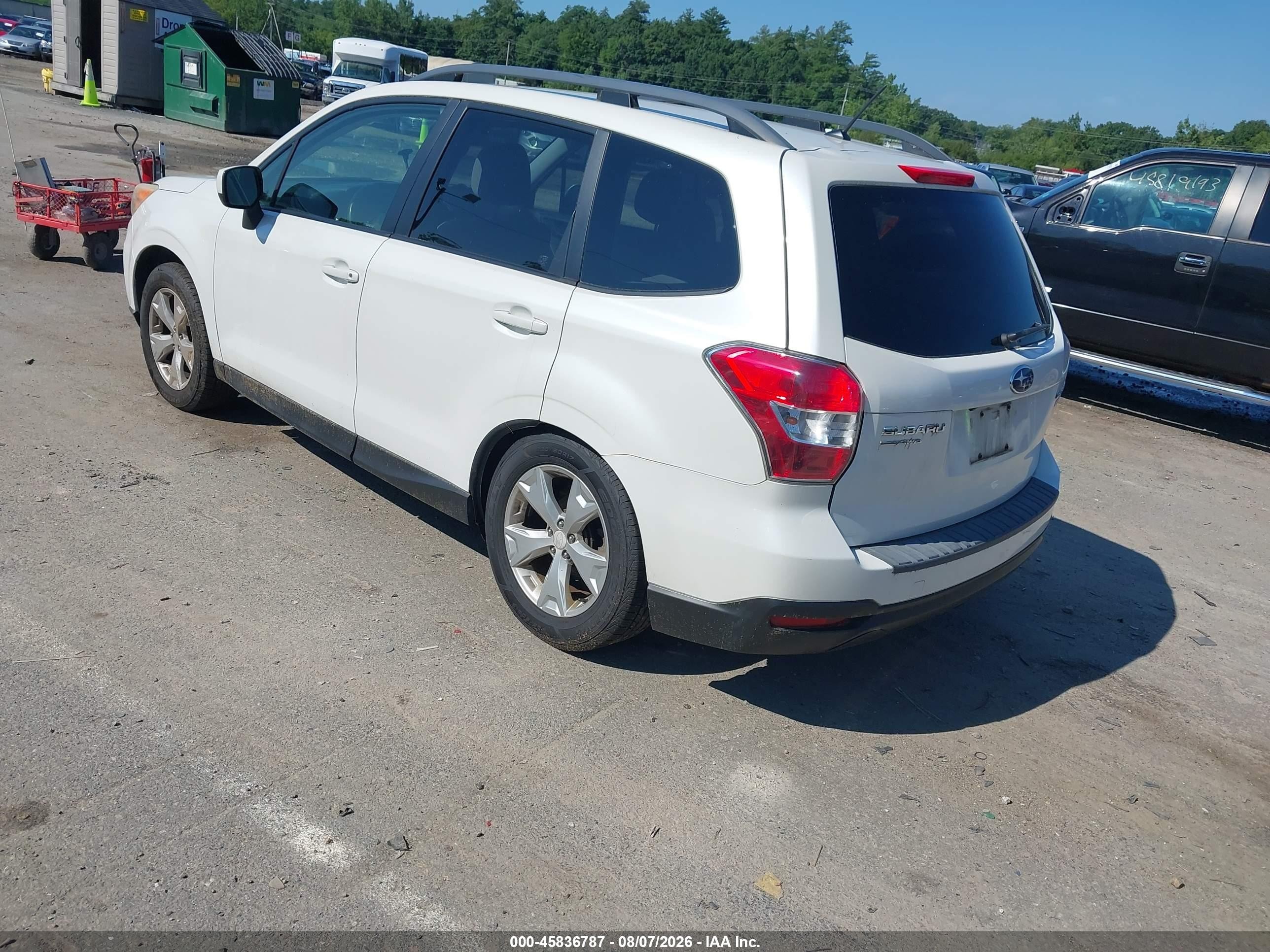 2014 Subaru Forester 2.5i Premium White vin: JF2SJACC0EG426773
