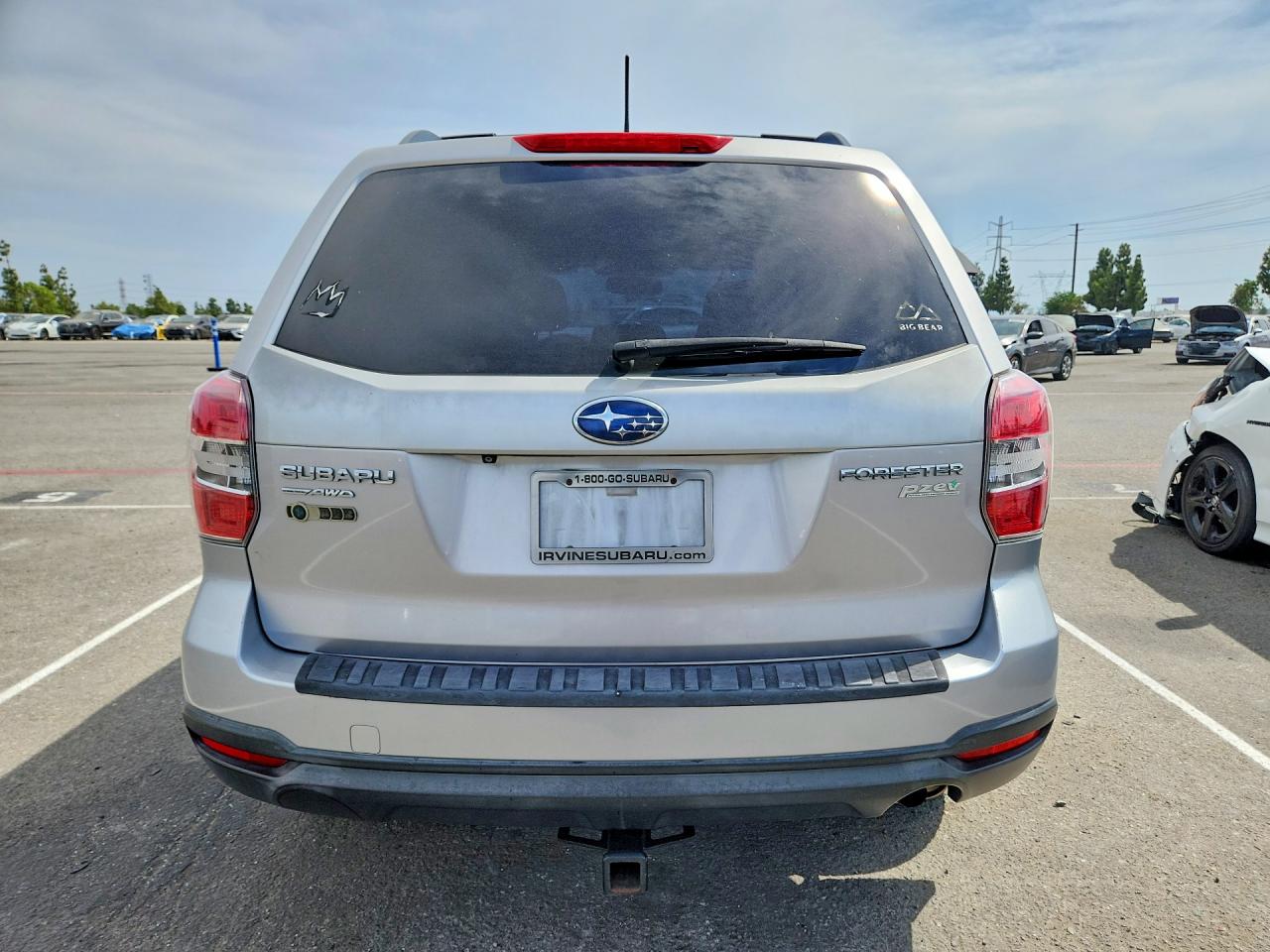 2014 Subaru Forester 2.5i Premium Silver vin: JF2SJACC2EG401051