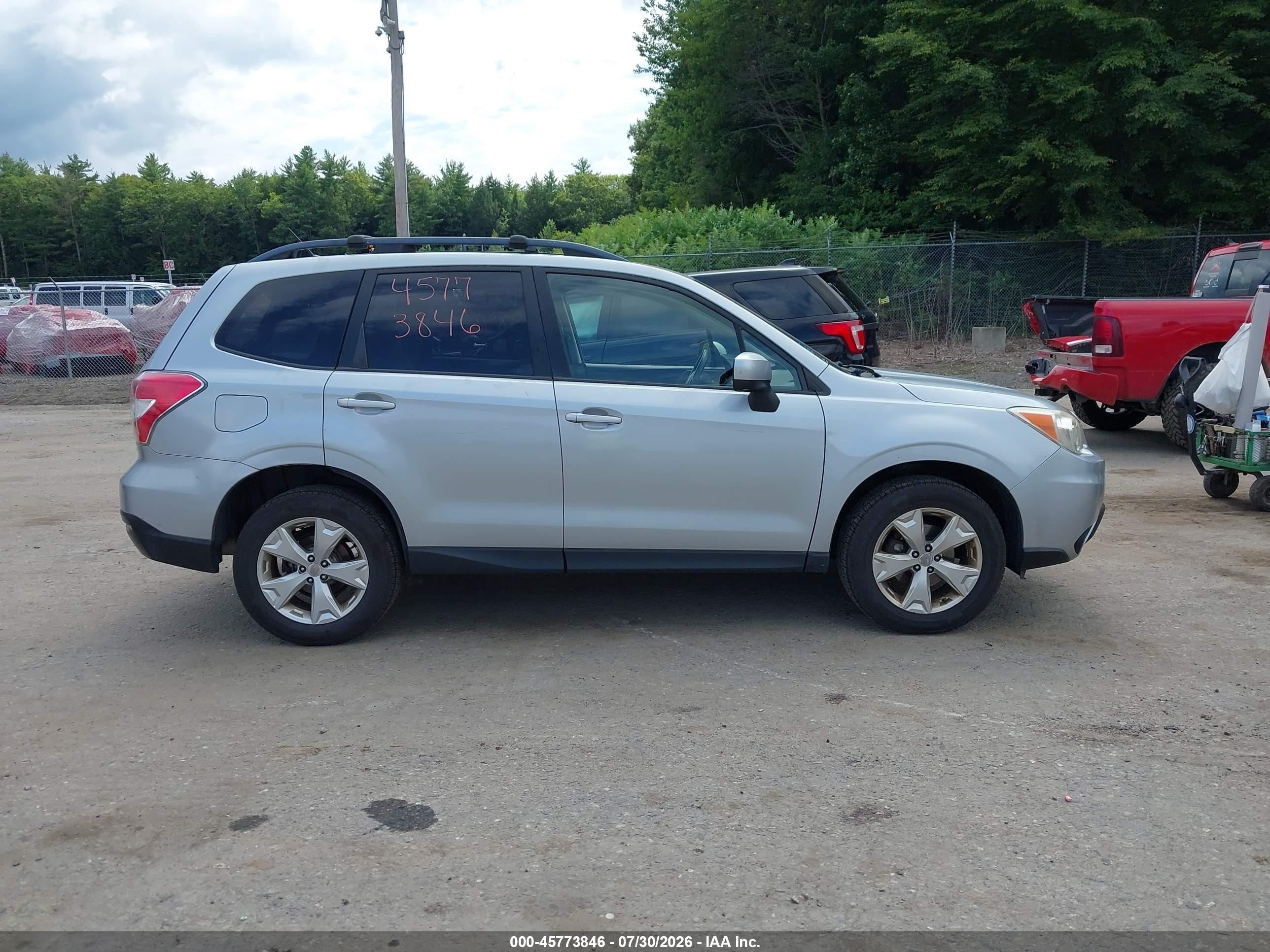 2014 Subaru Forester 2.5i Premium Silver vin: JF2SJACC3EG441672