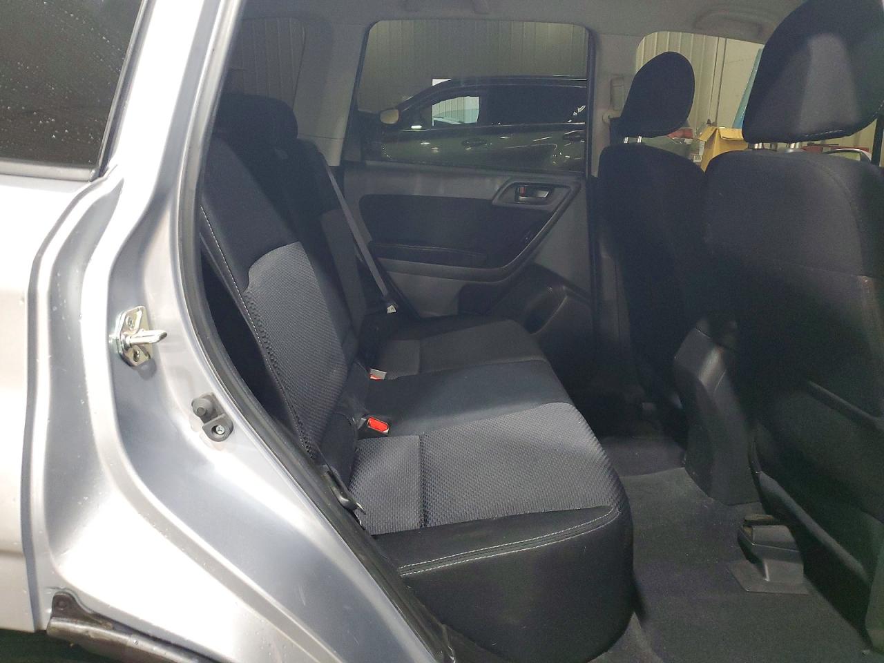 2014 Subaru Forester 2.5i Premium Silver vin: JF2SJACC3EG454860