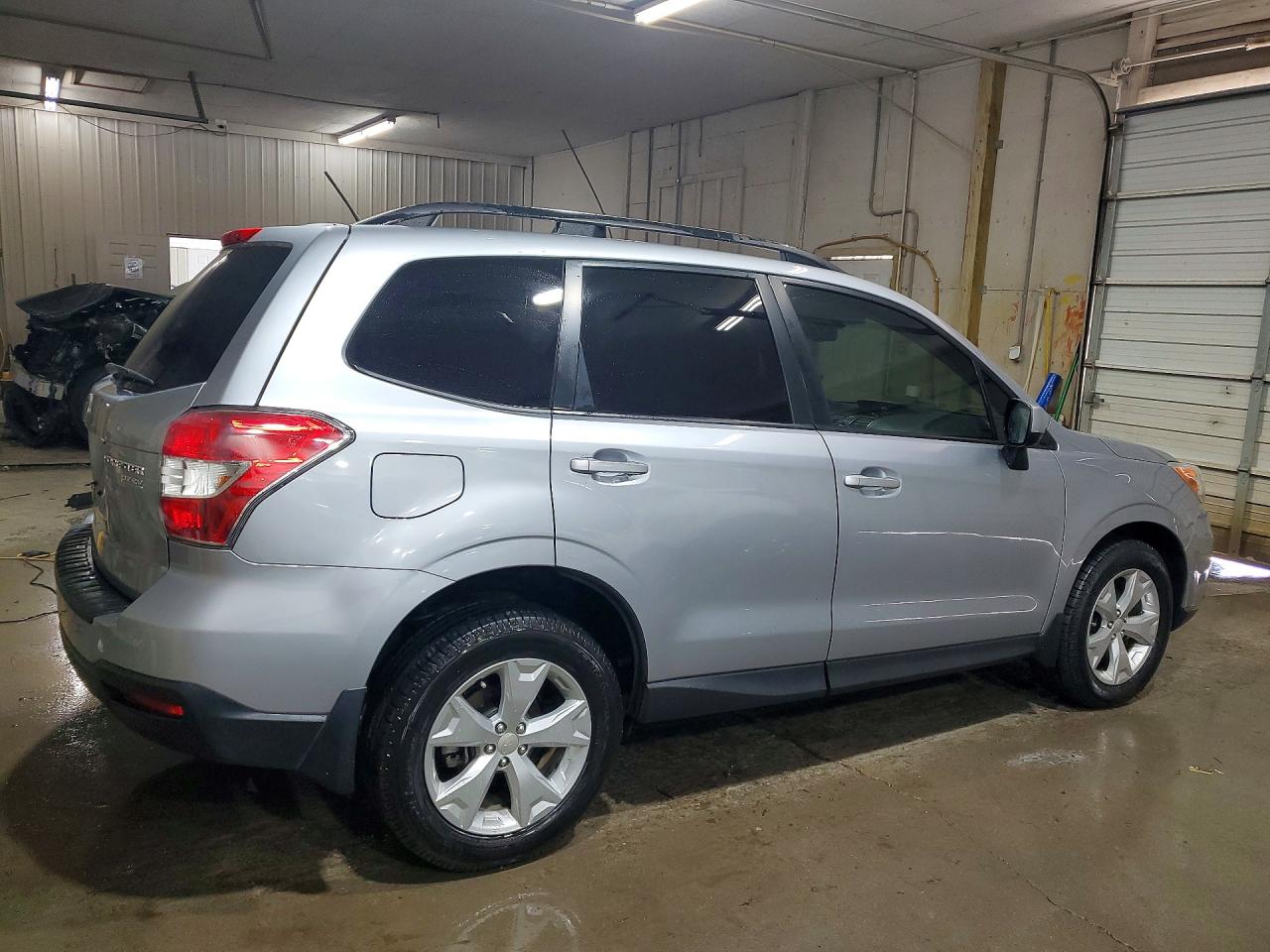 2014 Subaru Forester 2.5i Premium Silver vin: JF2SJACC3EG454860