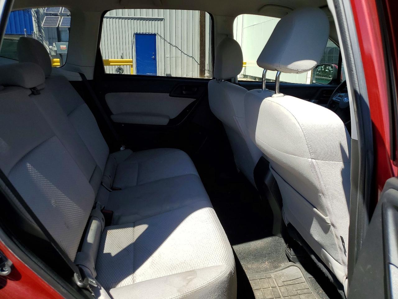 2014 Subaru Forester 2.5i Premium Burgundy vin: JF2SJACC3EG462408