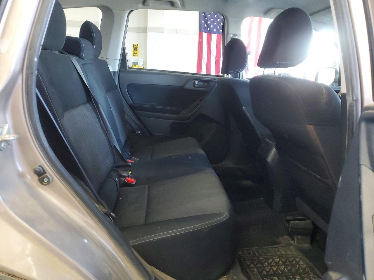 2014 Subaru Forester 2.5i Premium Tan vin: JF2SJACC5EG419978