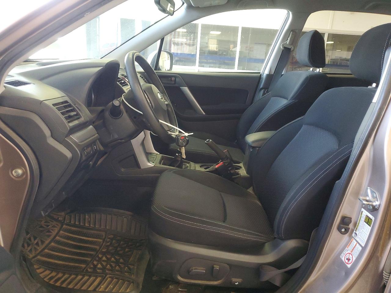 2014 Subaru Forester 2.5i Premium Tan vin: JF2SJACC5EG419978