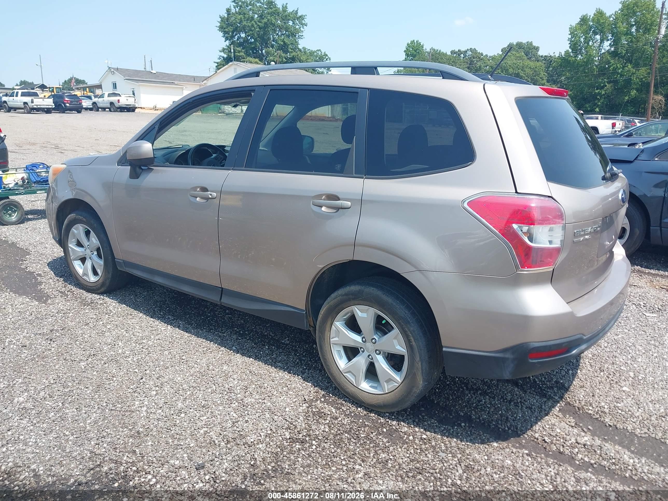 2014 Subaru Forester 2.5i Premium Champagne vin: JF2SJACCXEG458050