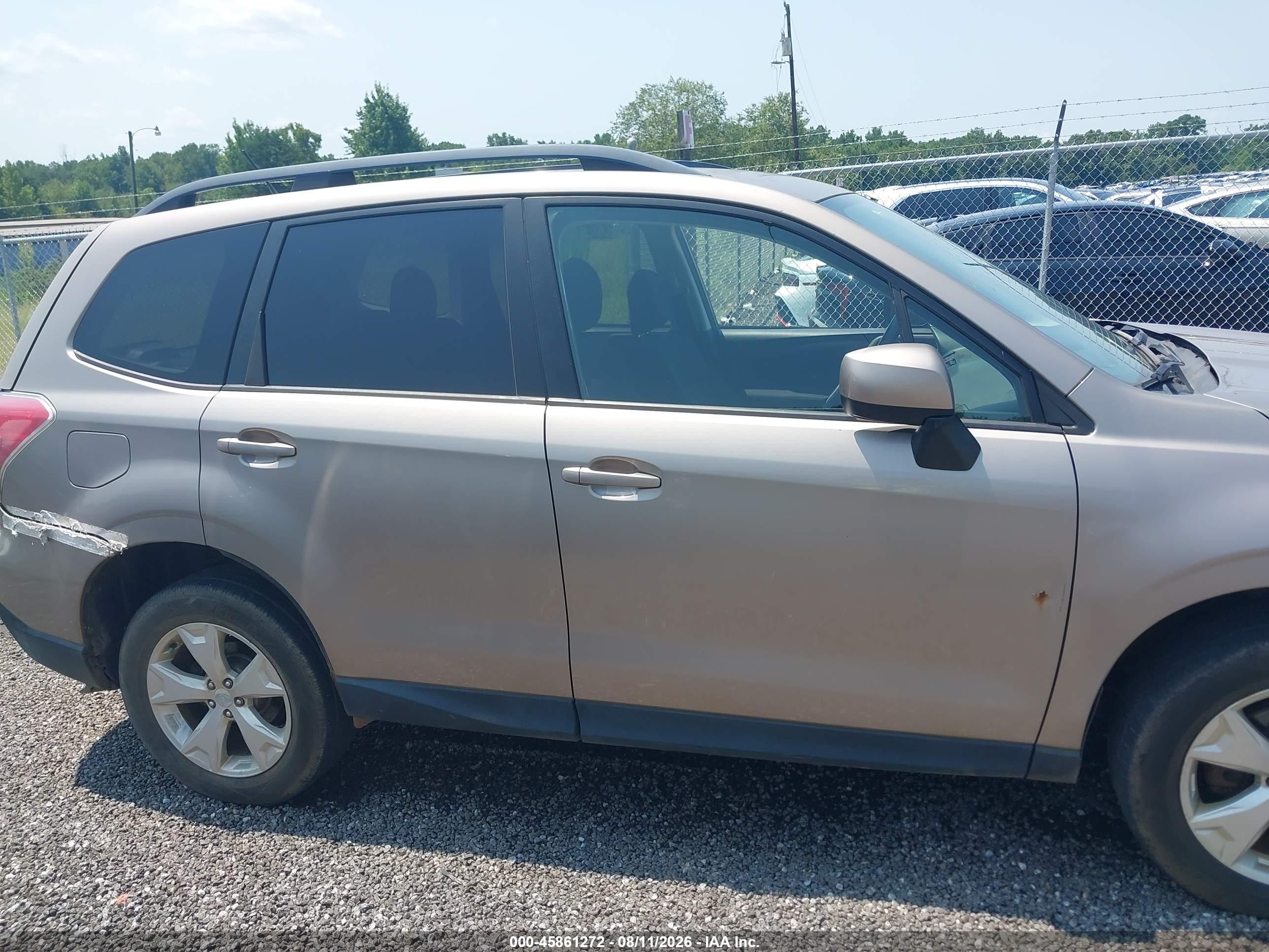 2014 Subaru Forester 2.5i Premium Champagne vin: JF2SJACCXEG458050