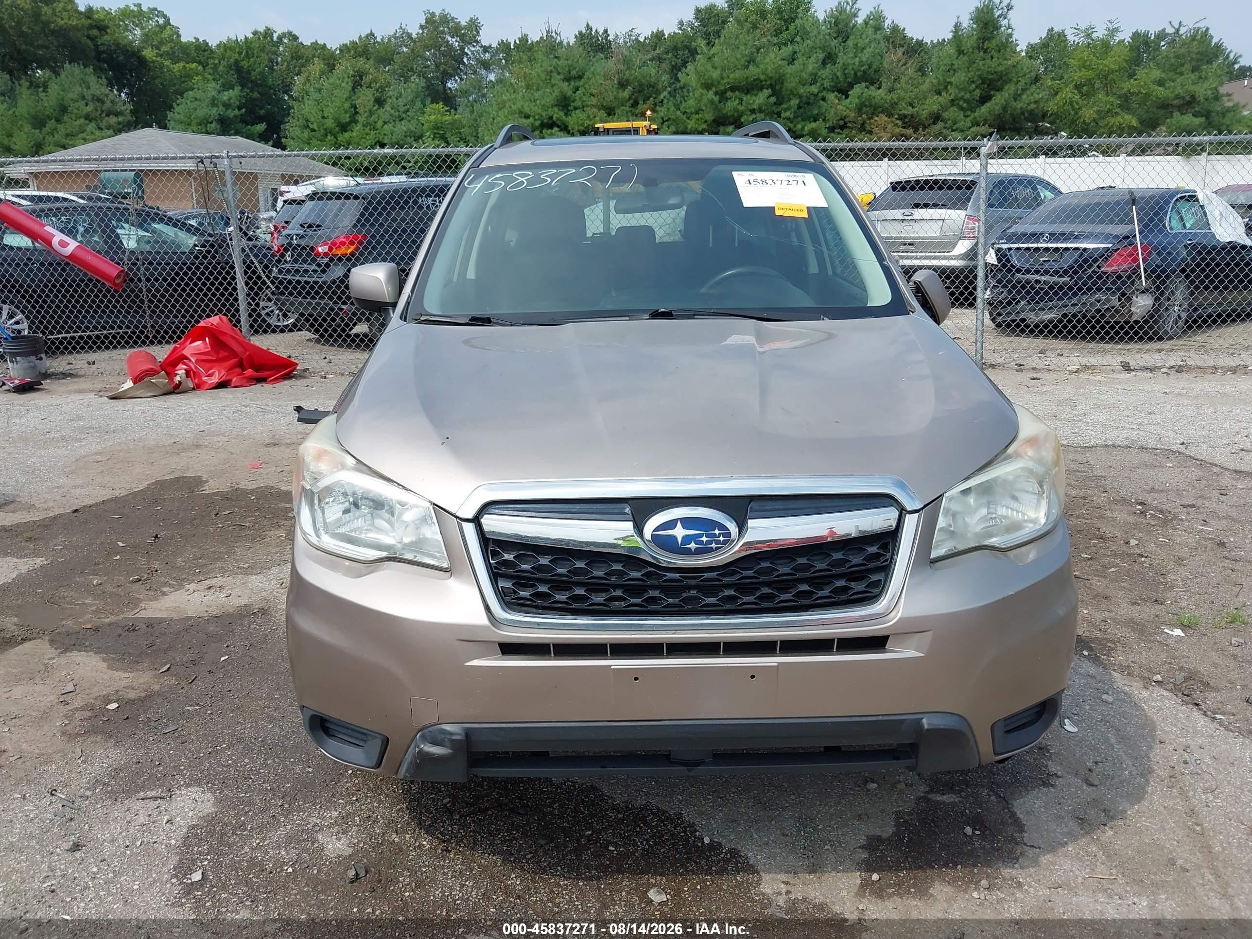 2014 Subaru Forester 2.5i Premium Tan vin: JF2SJADC0EH518202