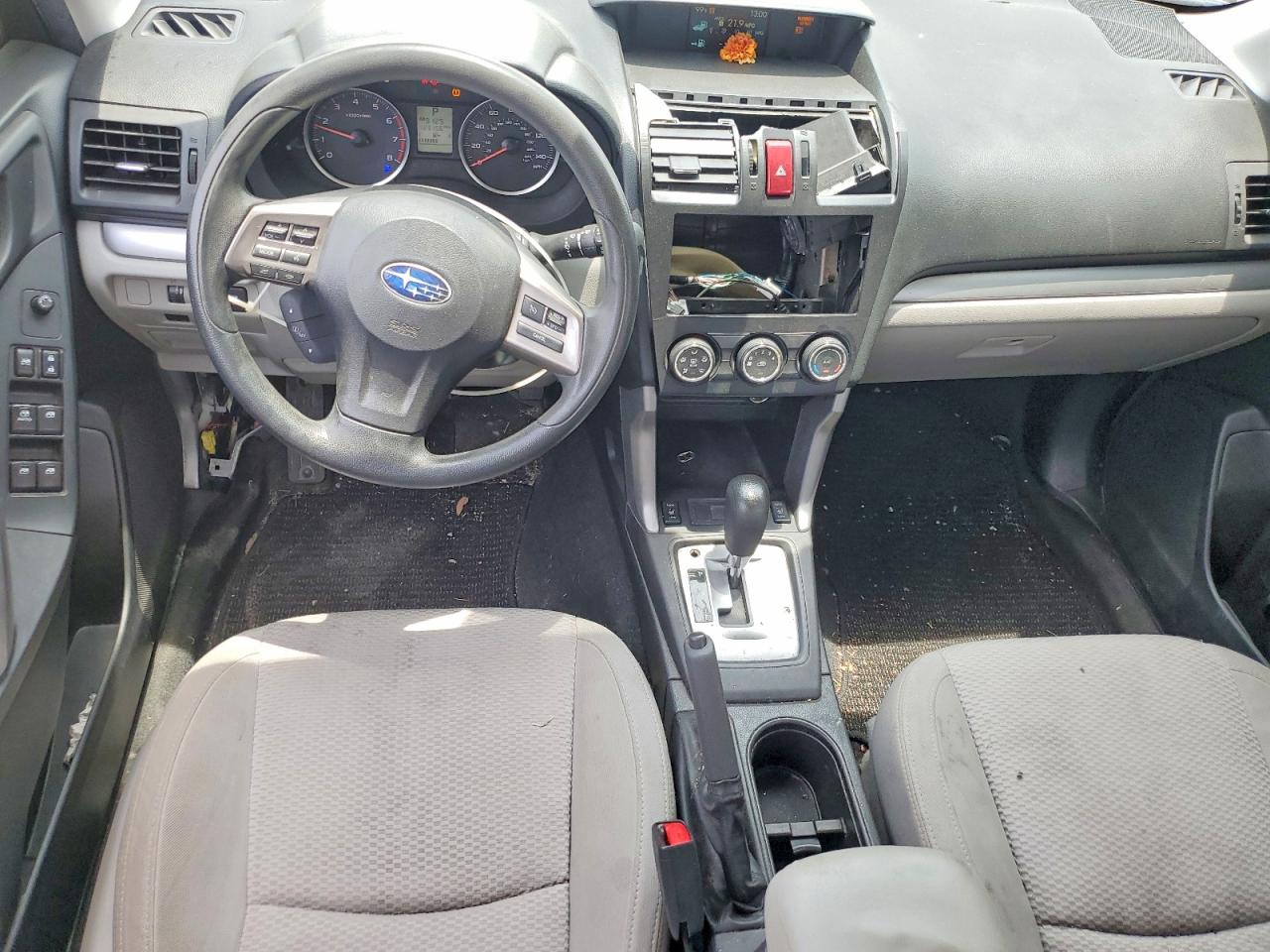 2015 Subaru Forester 2.5i Premium Silver vin: JF2SJADC0FH407411
