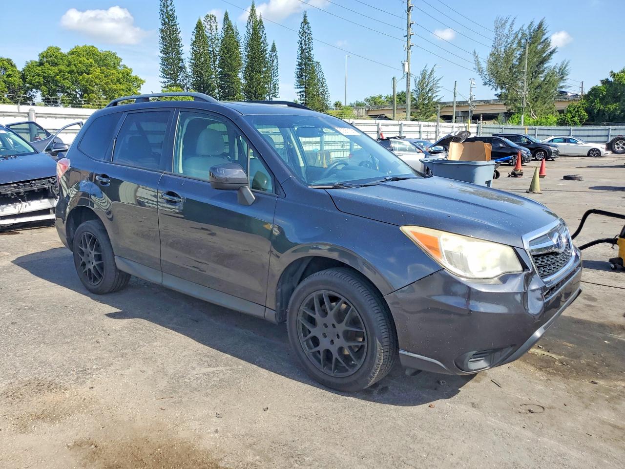 2015 Subaru Forester Premium W/c Black vin: JF2SJADC0FH421115