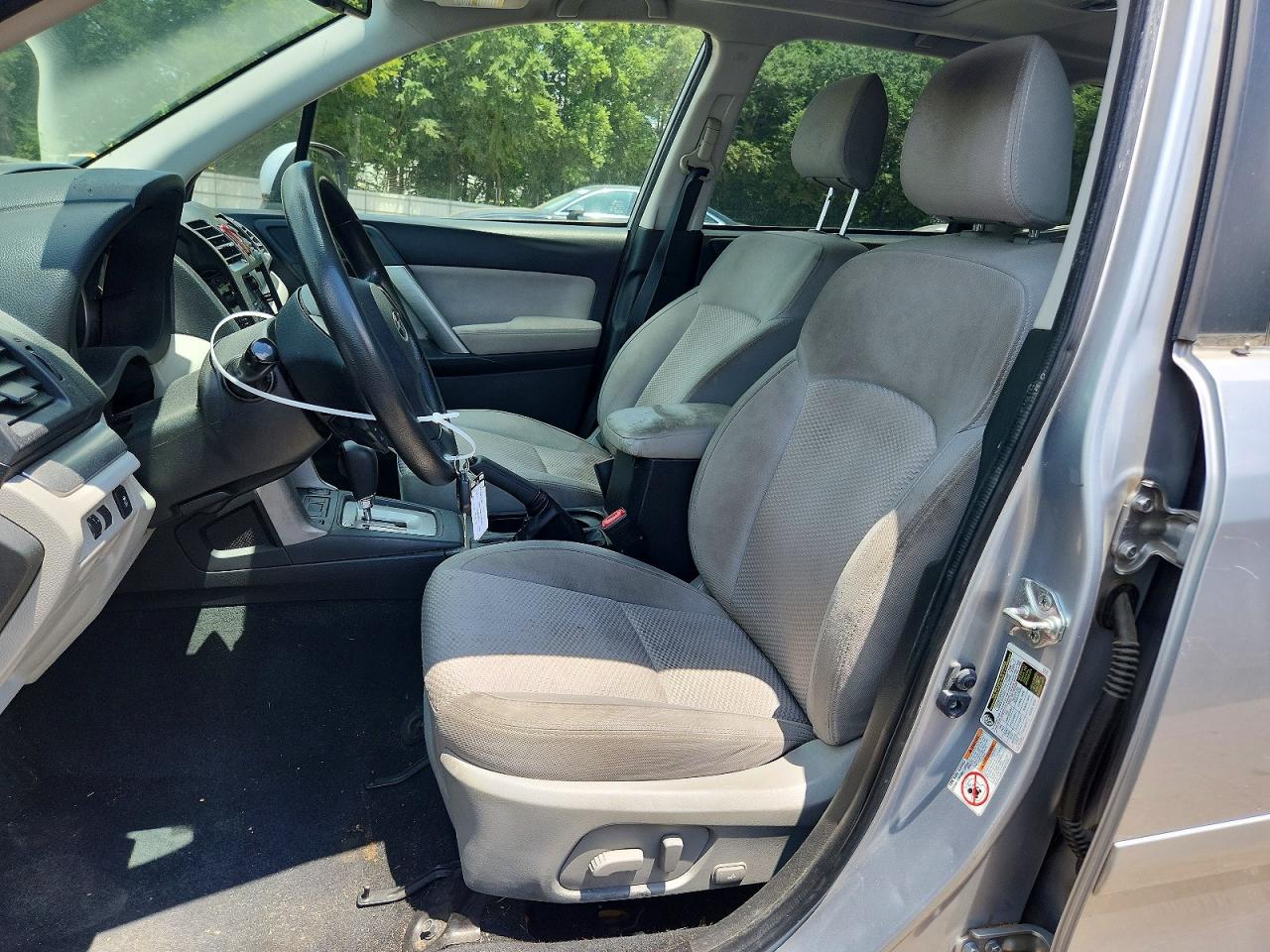 2015 Subaru Forester 2.5i Premium Silver vin: JF2SJADC0FH442756