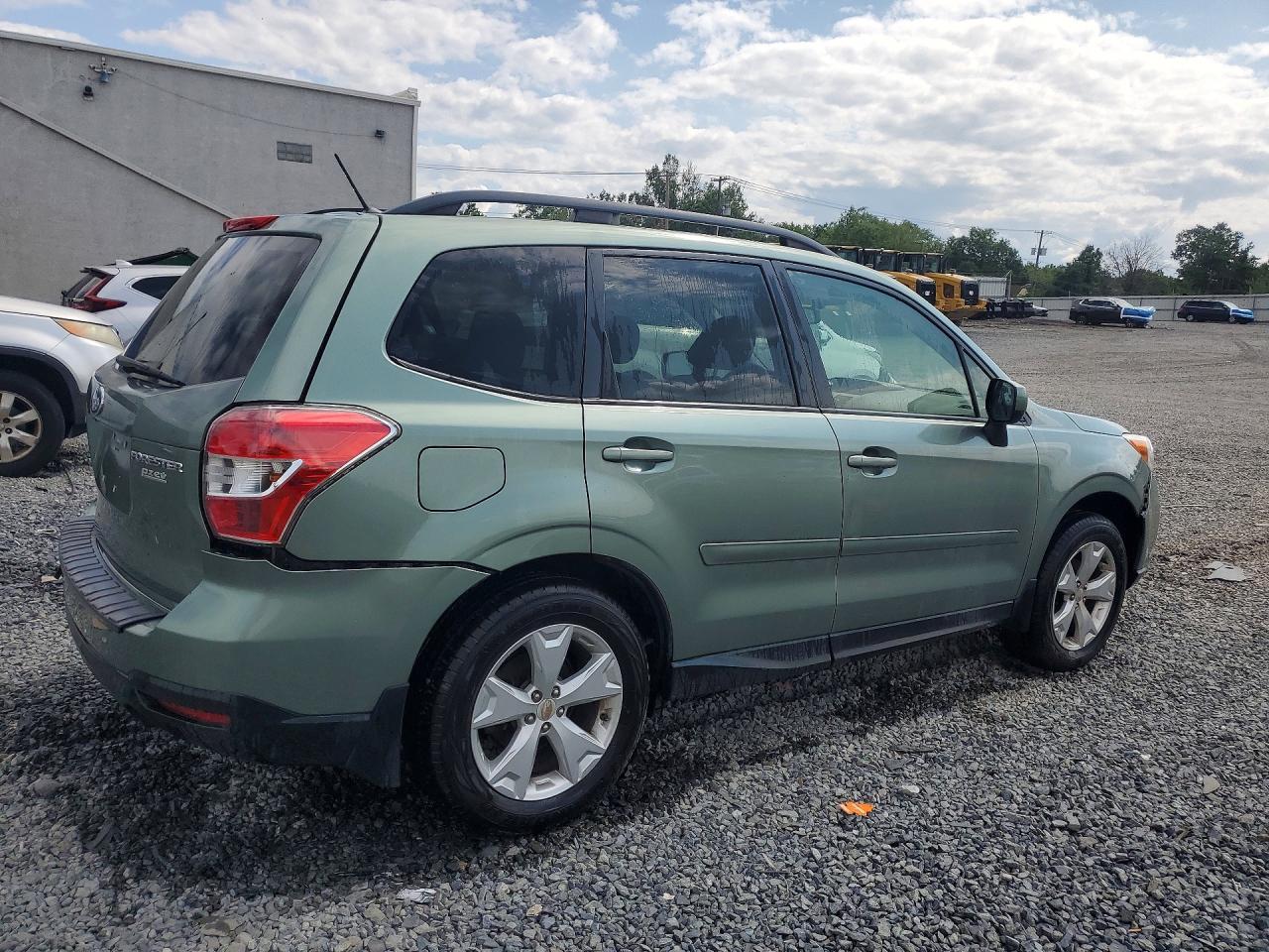 2015 Subaru Forester 2.5i Premium Green vin: JF2SJADC0FH463767
