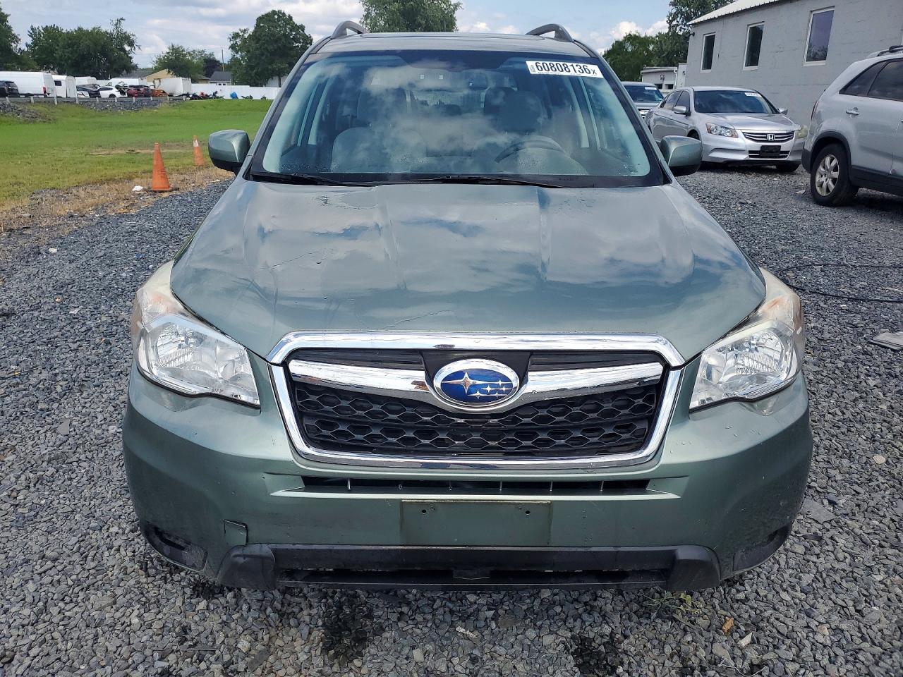 2015 Subaru Forester 2.5i Premium Green vin: JF2SJADC0FH463767