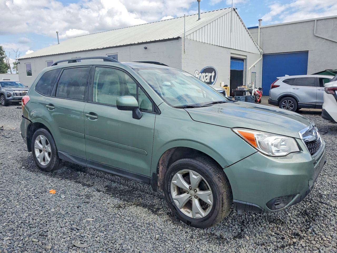 2015 Subaru Forester 2.5i Premium Green vin: JF2SJADC0FH463767