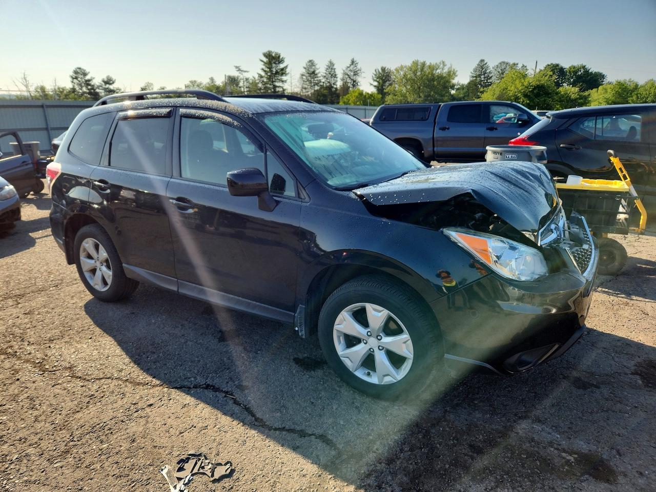 2015 Subaru Forester 2.5i Premium Black vin: JF2SJADC0FH499216