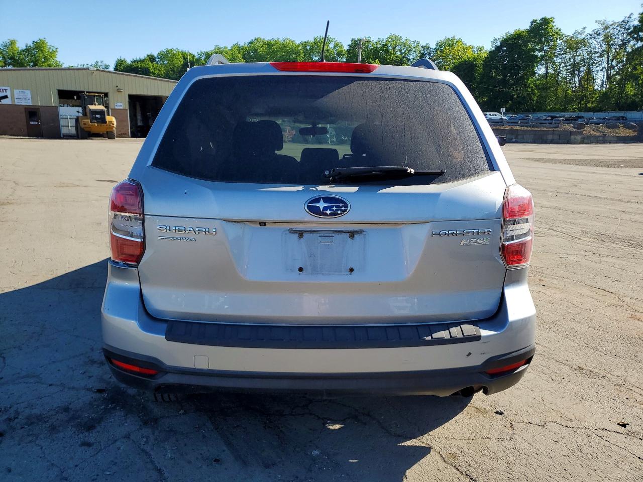 2015 Subaru Forester 2.5i Premium Silver vin: JF2SJADC0FH517908