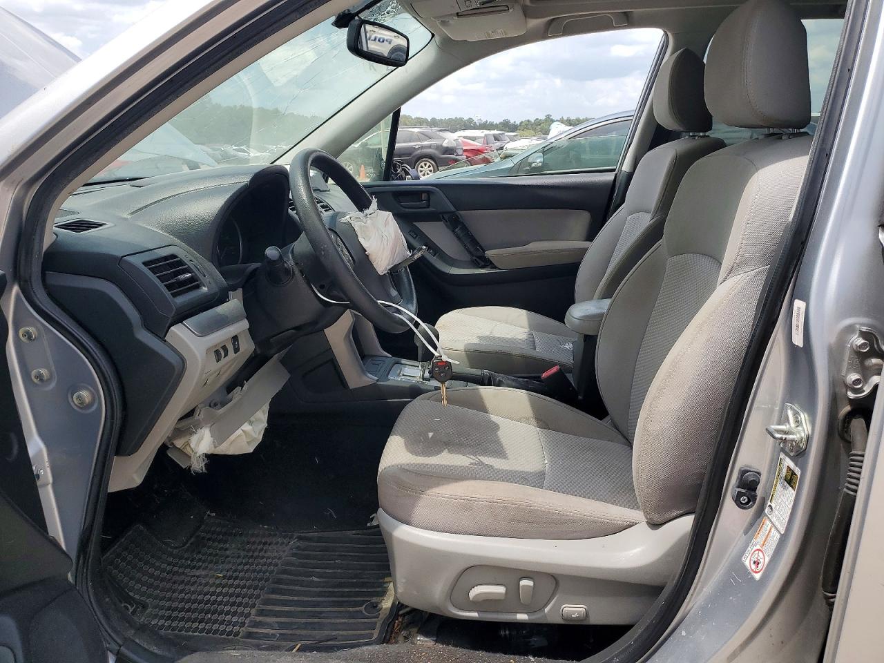 2015 Subaru Forester 2.5i Premium Silver vin: JF2SJADC0FH536782