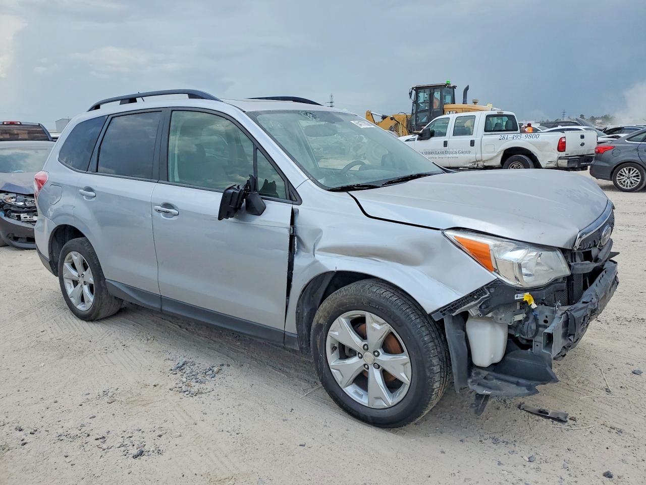 2015 Subaru Forester 2.5i Premium Silver vin: JF2SJADC0FH536782