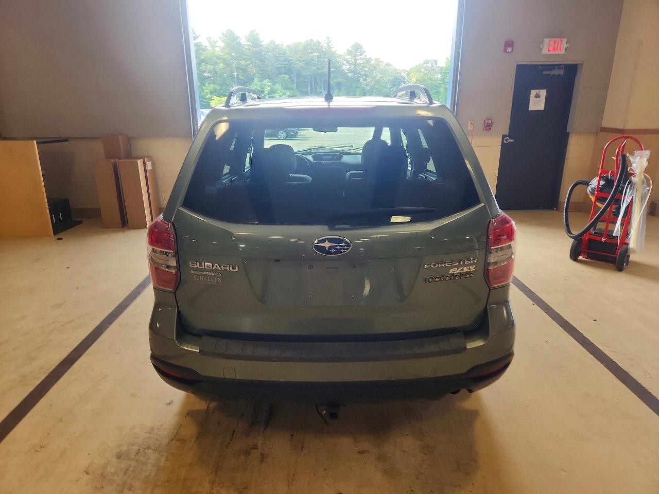 2015 Subaru Forest 2.5 Black vin: JF2SJADC0FH538631