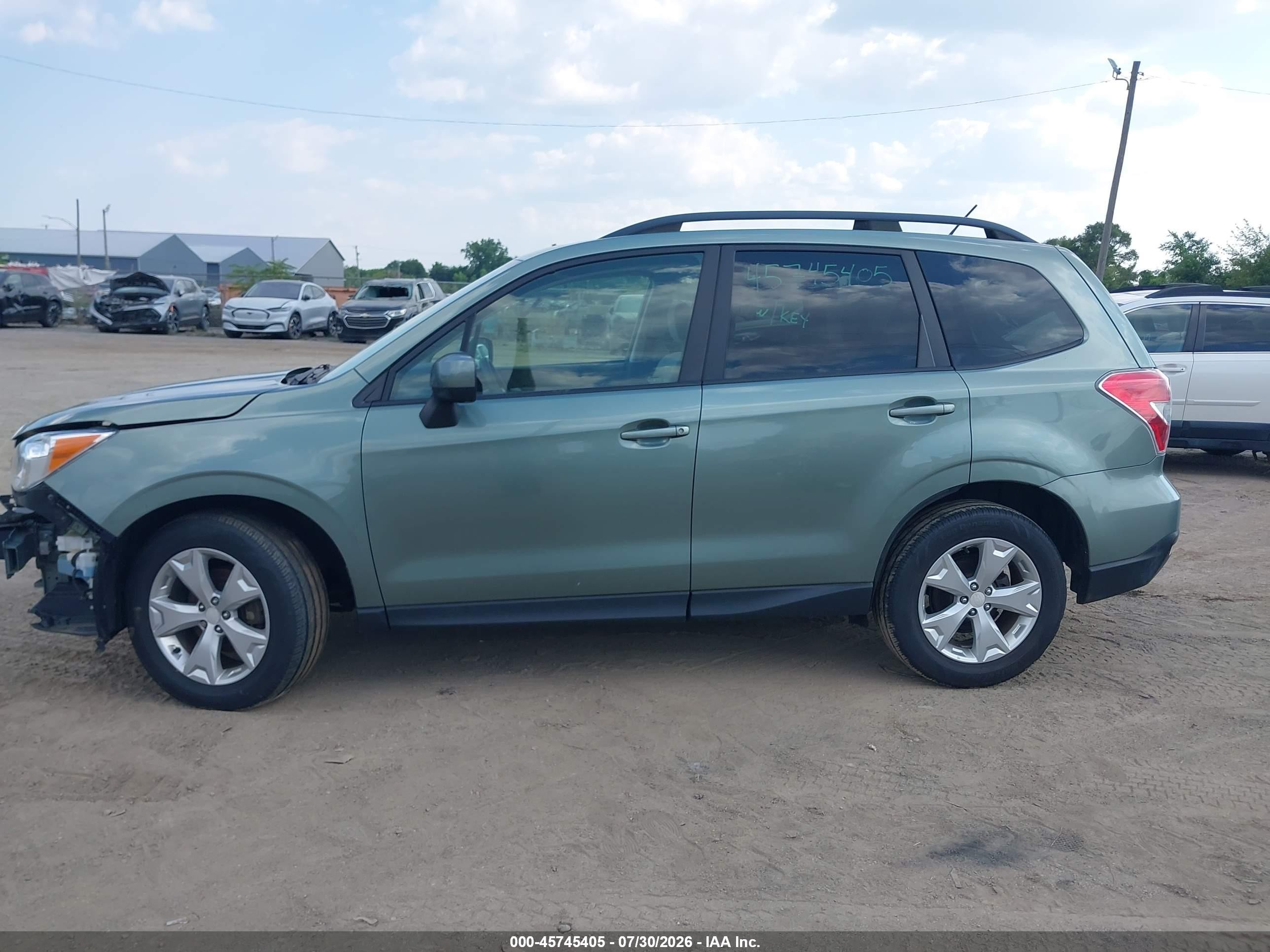 2015 Subaru Forester 2.5i Premium Green vin: JF2SJADC0FH540251