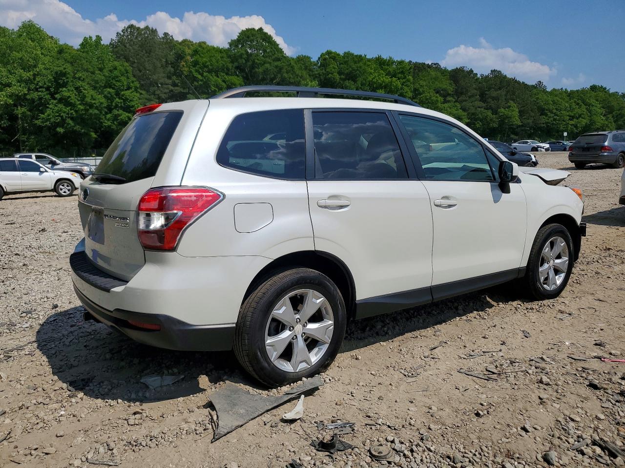 2015 Subaru Forester 2.5i Premium White vin: JF2SJADC0FH561892