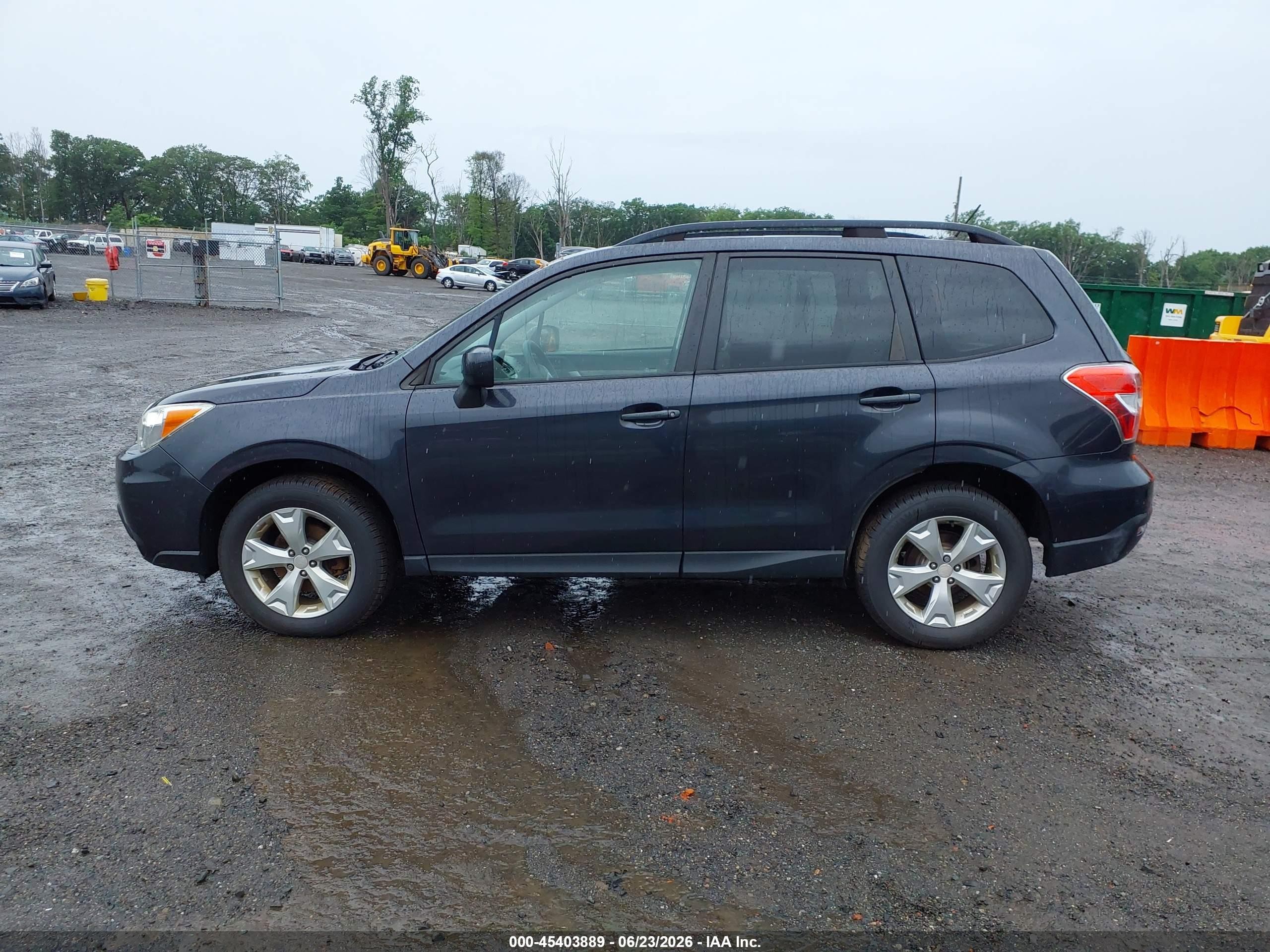 2015 Subaru Forester 2.5i Premium Серый vin: JF2SJADC0FH582189