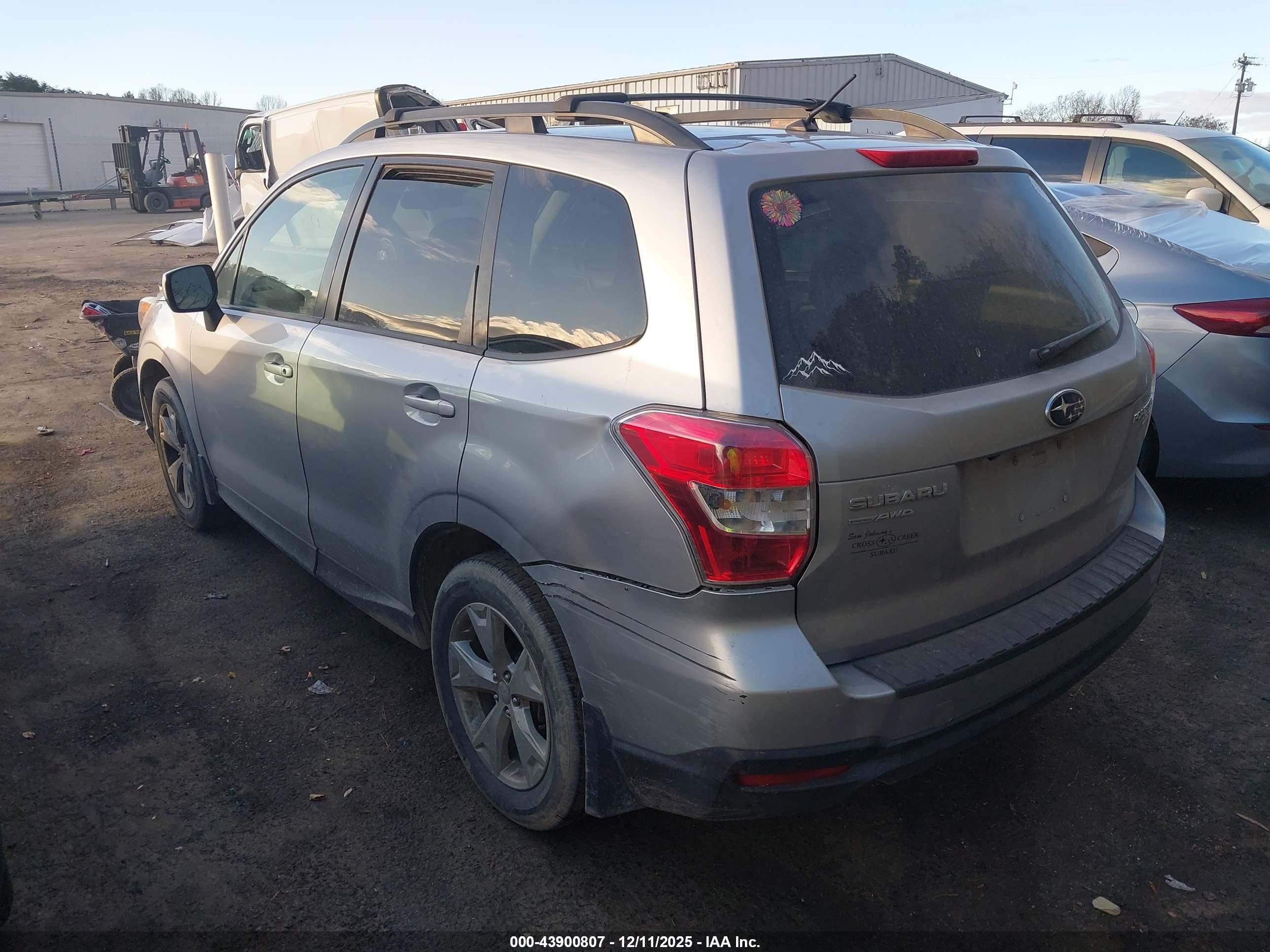 2015 Subaru Forester 2.5i Premium Silver vin: JF2SJADC0FH597226