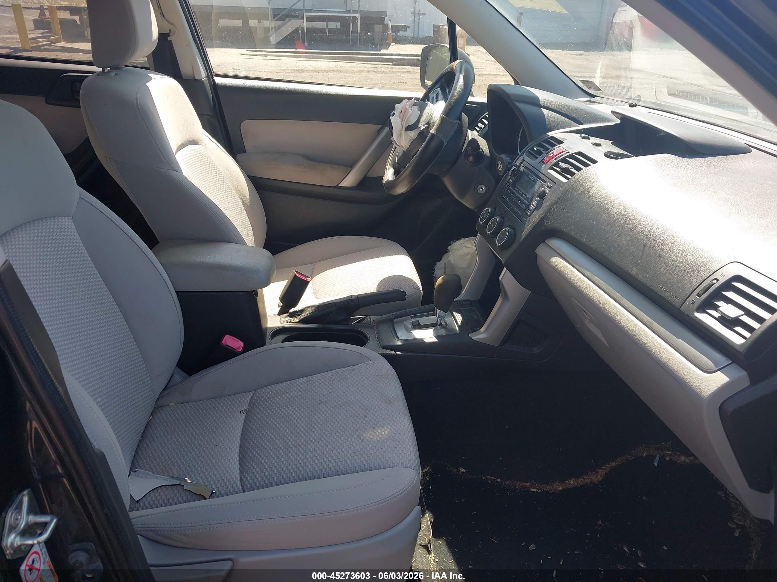 2015 Subaru Forester 2.5i Premium Gray vin: JF2SJADC0FH803774