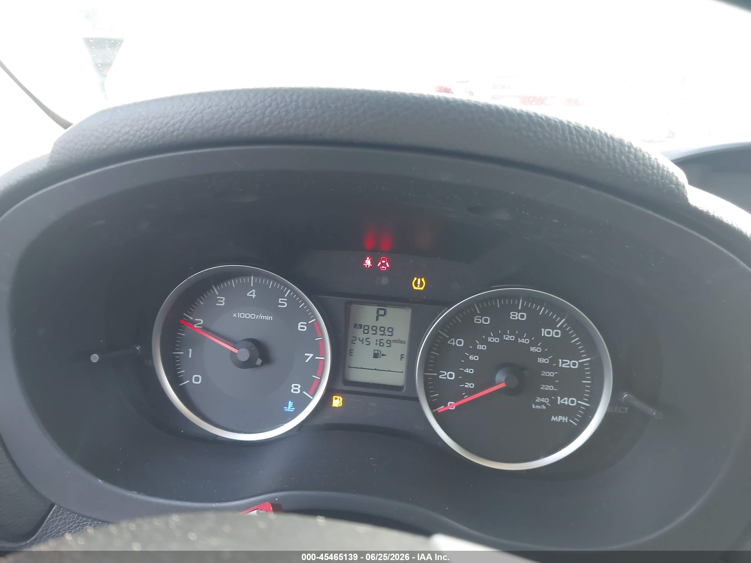 2015 Subaru Forester 2.5i Premium Золотой vin: JF2SJADC0FH816038