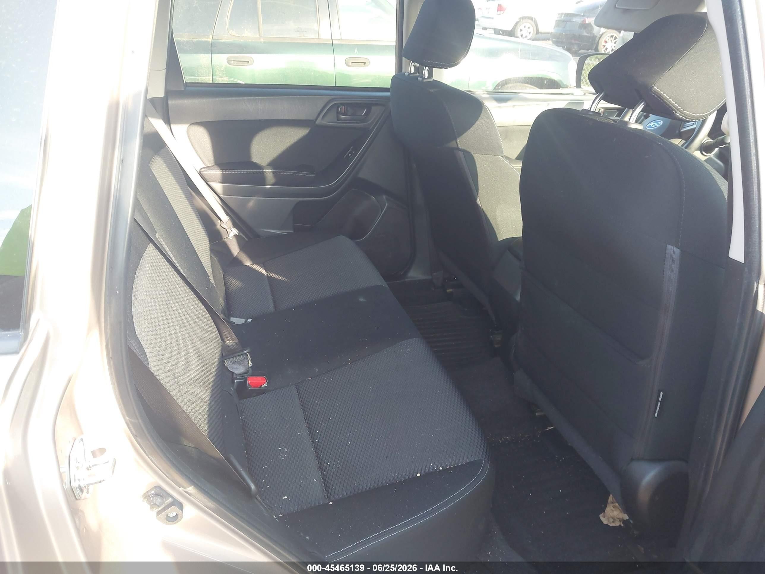 2015 Subaru Forester 2.5i Premium Золотой vin: JF2SJADC0FH816038