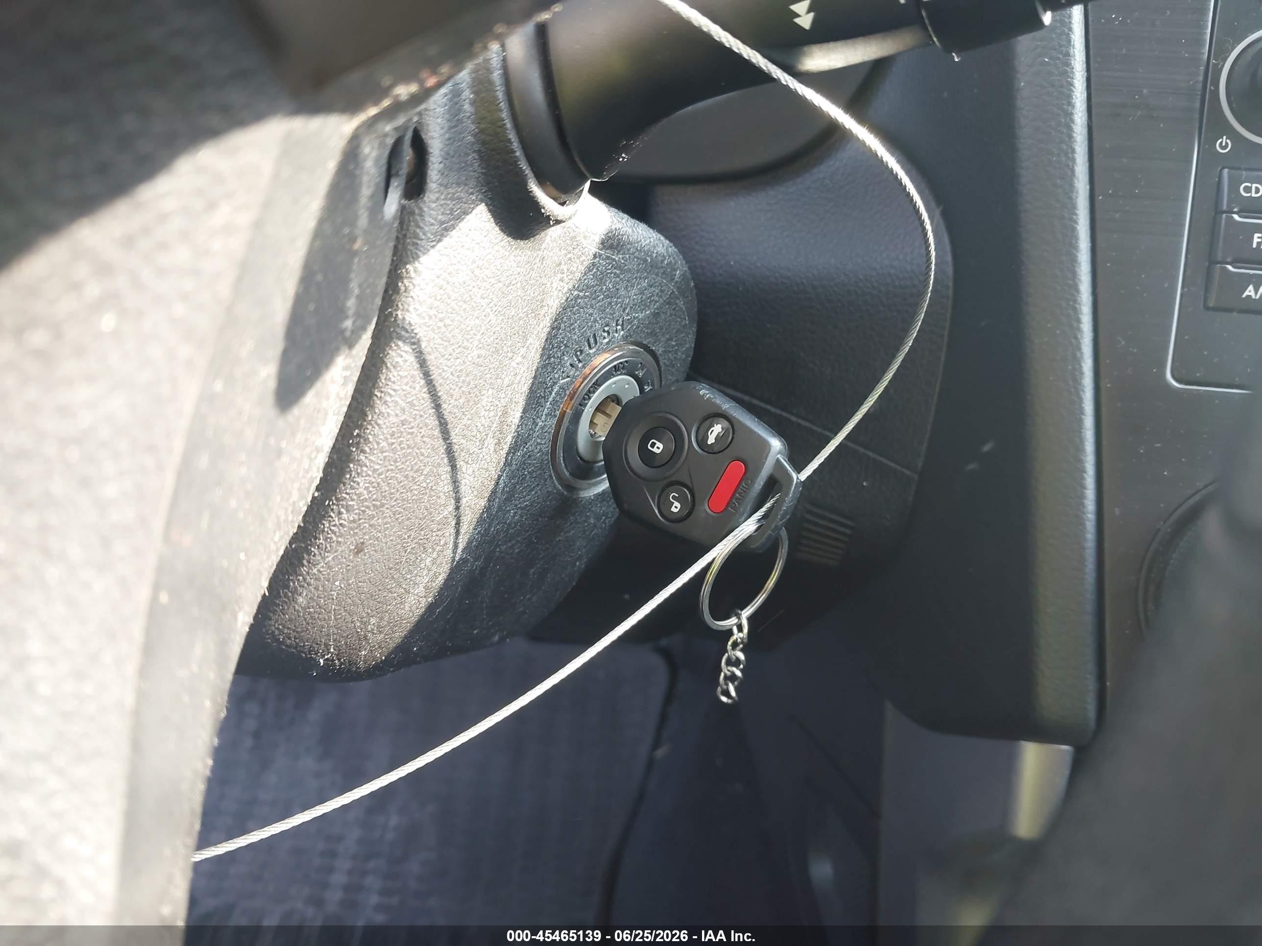 2015 Subaru Forester 2.5i Premium Золотой vin: JF2SJADC0FH816038