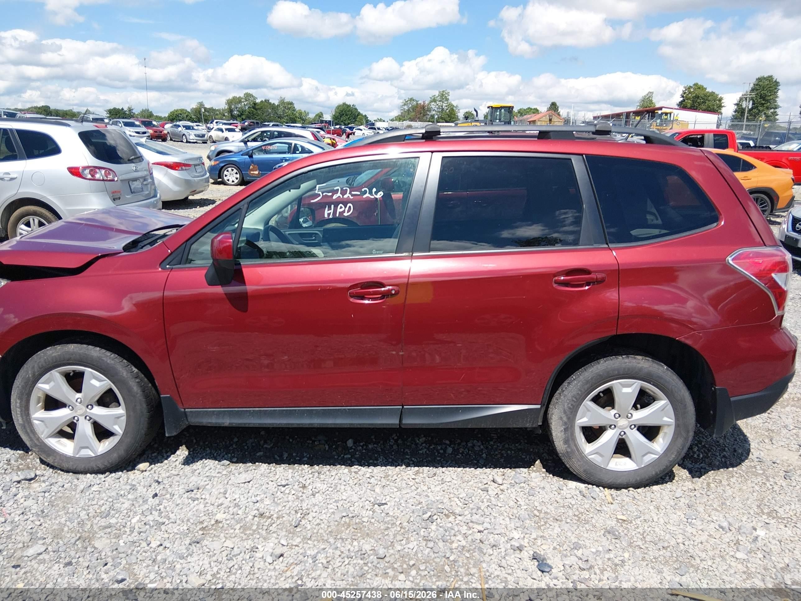 2015 Subaru Forester 2.5i Premium Red vin: JF2SJADC0FH824415