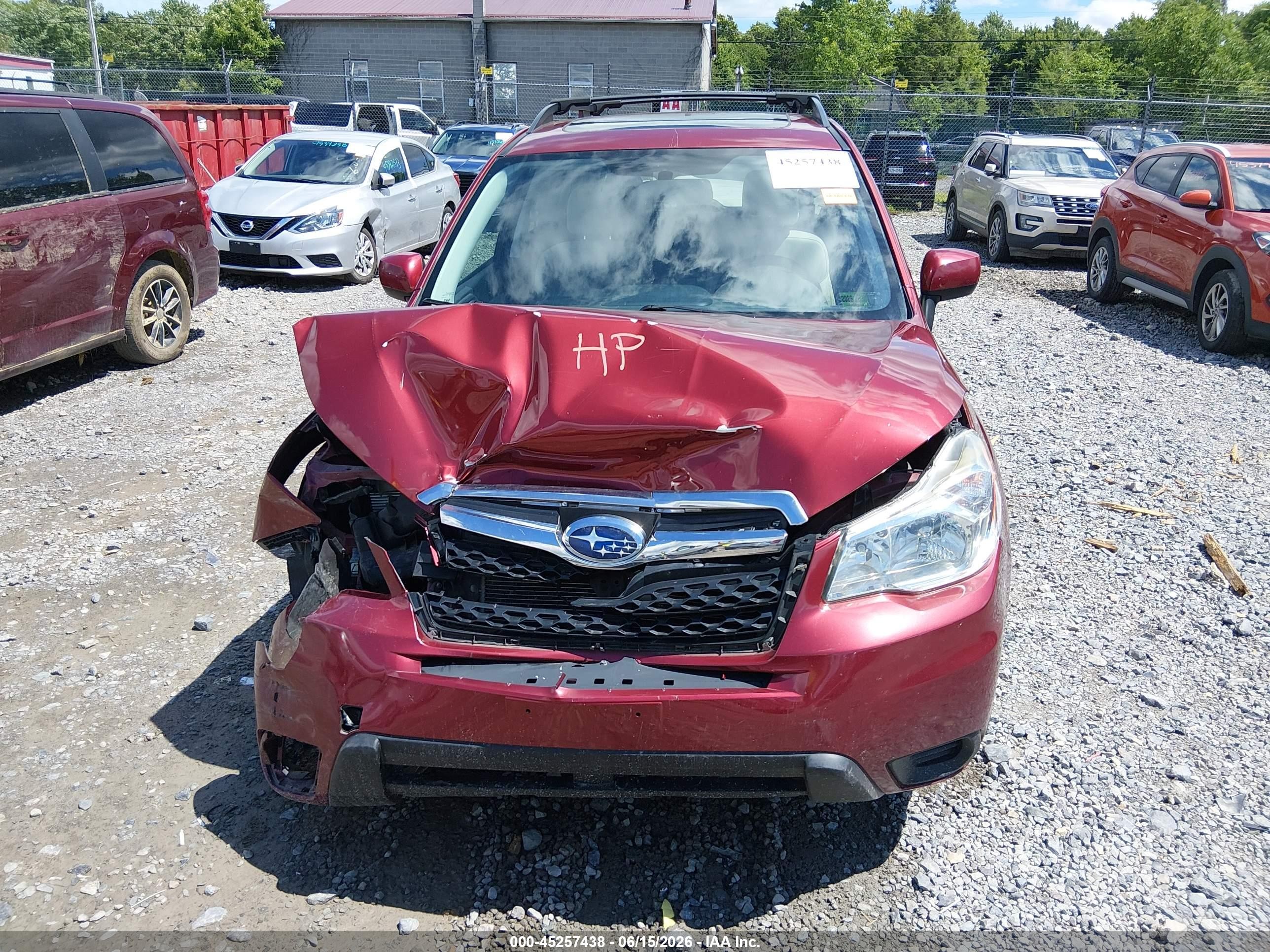 2015 Subaru Forester 2.5i Premium Red vin: JF2SJADC0FH824415