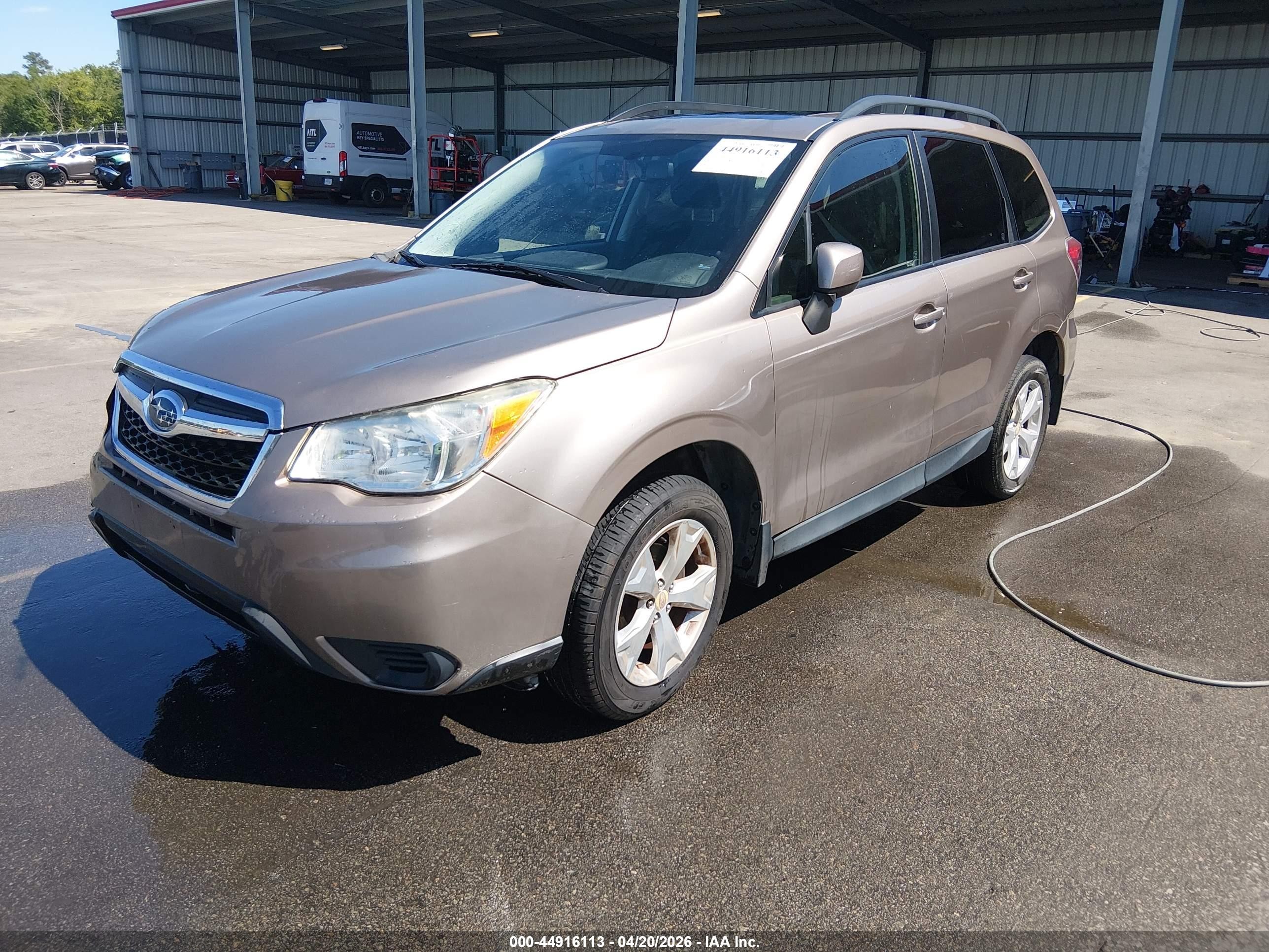 2015 Subaru Forester 2.5i Premium Brown vin: JF2SJADC1FH403013