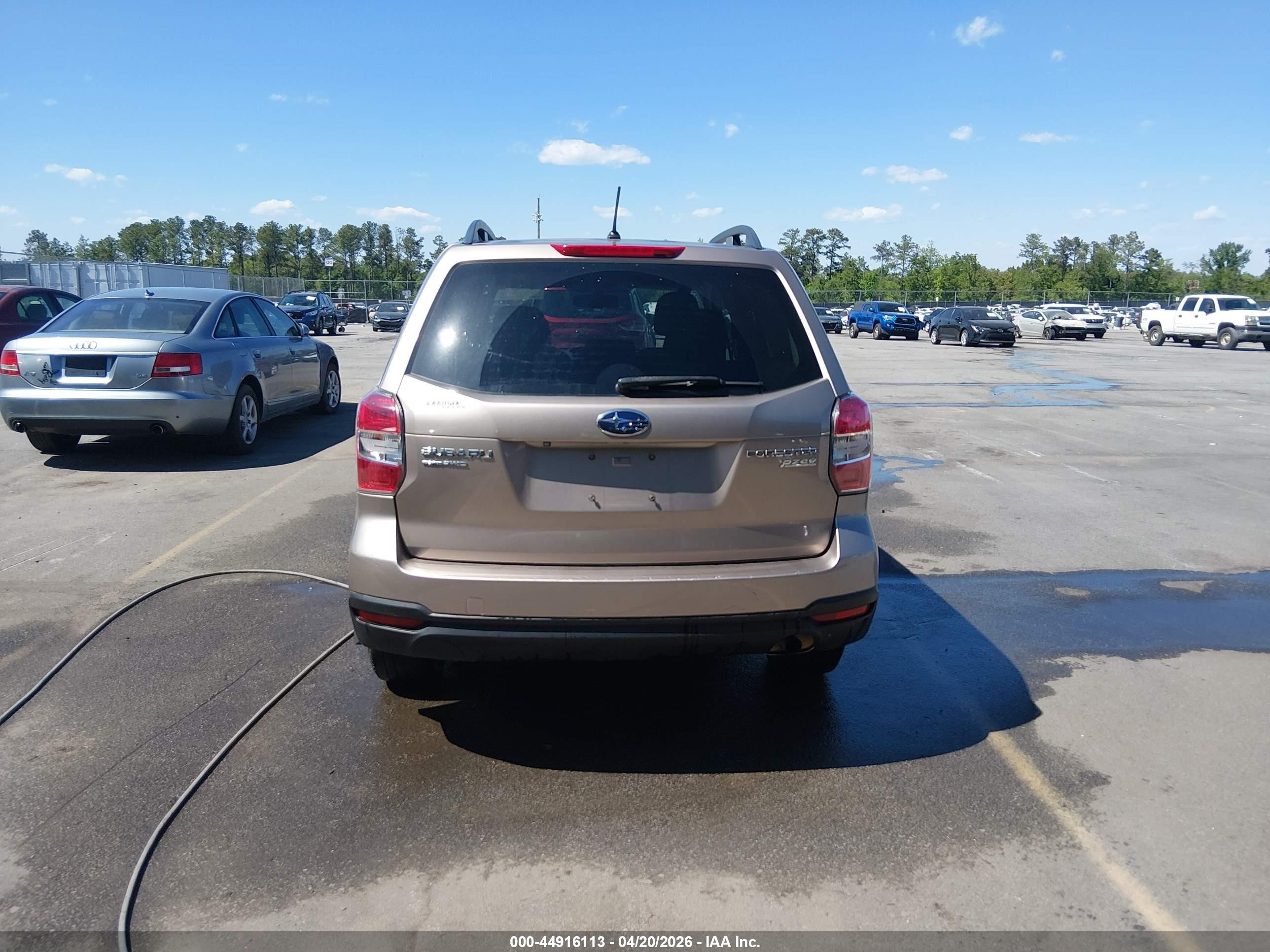 2015 Subaru Forester 2.5i Premium Brown vin: JF2SJADC1FH403013