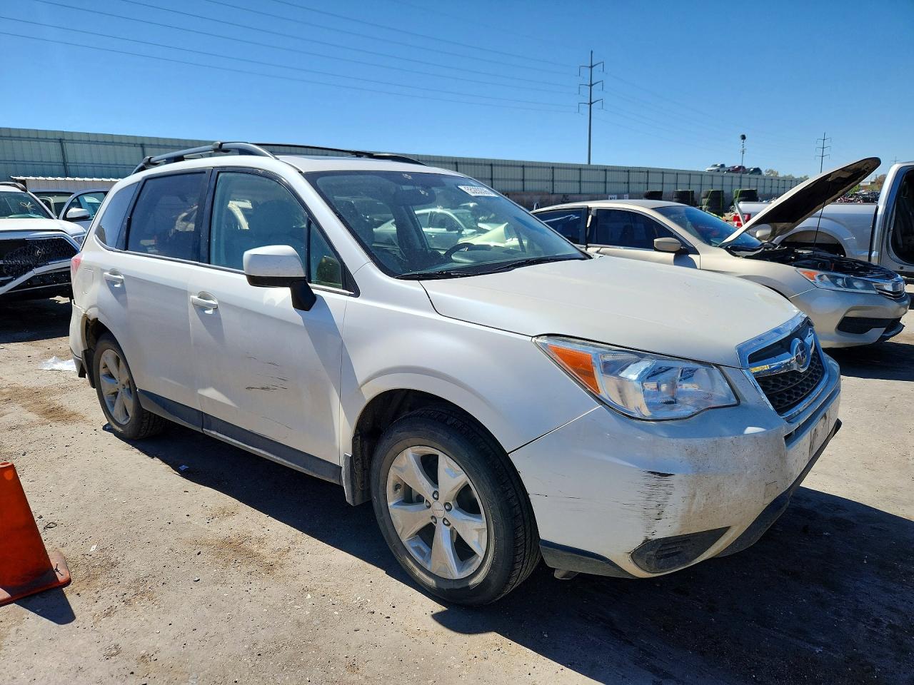 2015 Subaru Forester 2.5i Premium Белый vin: JF2SJADC1FH408146