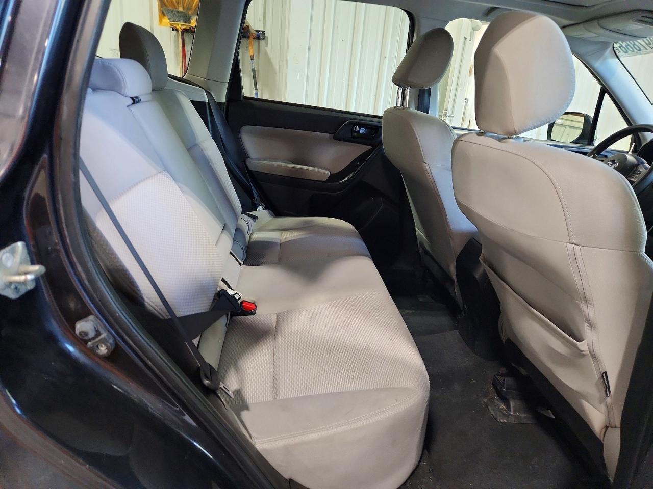 2015 Subaru Forester 2.5i Premium Gray vin: JF2SJADC1FH415839