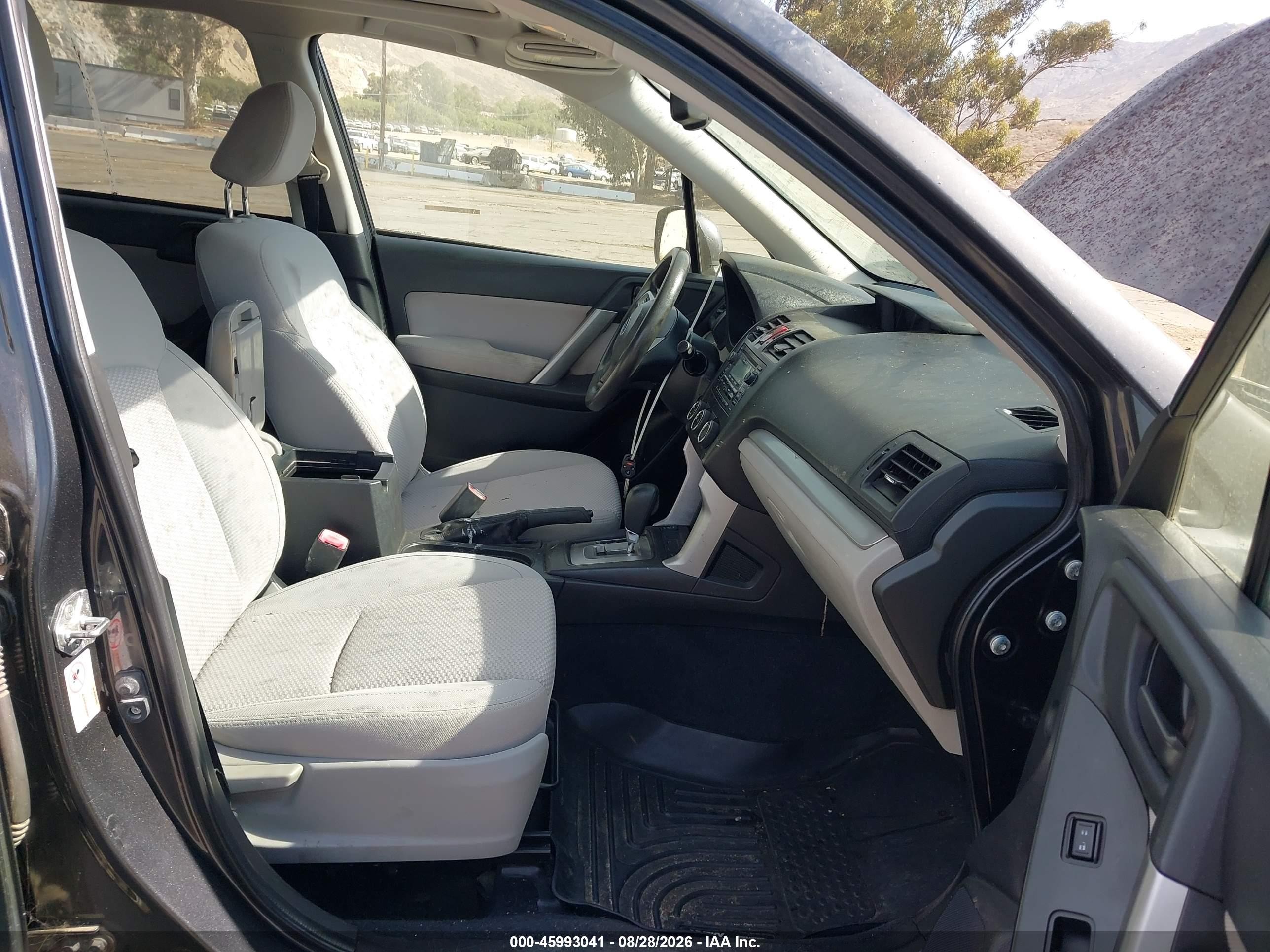 2015 Subaru Forester 2.5i Premium Gray vin: JF2SJADC1FH456228