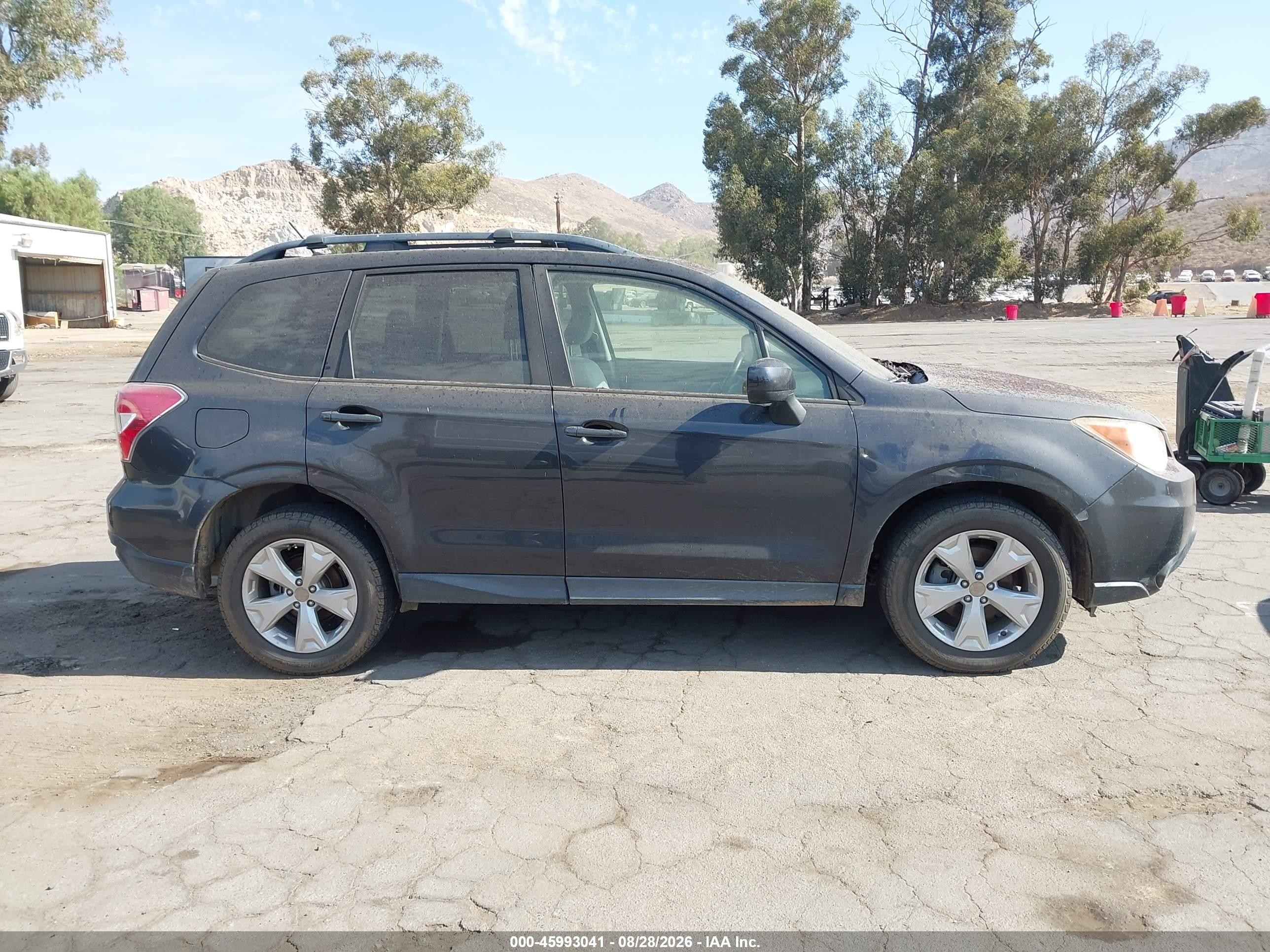 2015 Subaru Forester 2.5i Premium Gray vin: JF2SJADC1FH456228