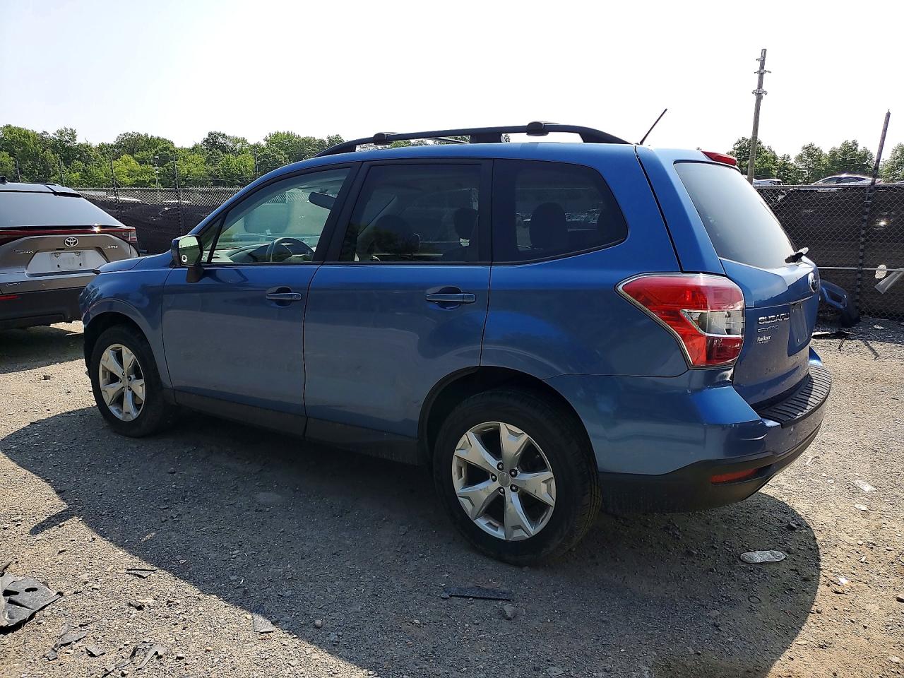 2015 Subaru Forester 2.5i Premium Blue vin: JF2SJADC1FH479735
