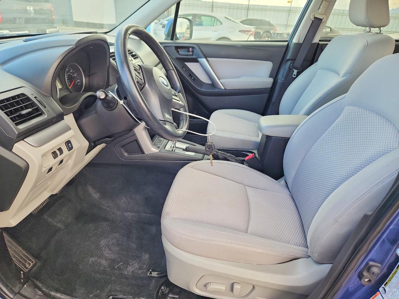 2015 Subaru Forester 2.5i Premium Blue vin: JF2SJADC1FH488001