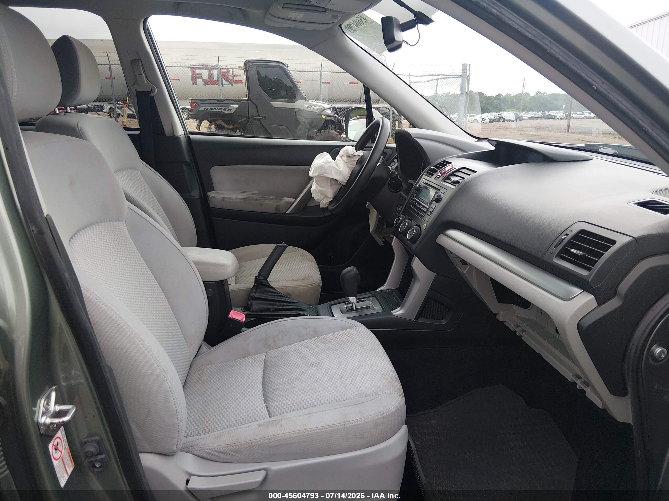 2015 Subaru Forester 2.5i Premium Green vin: JF2SJADC1FH508232