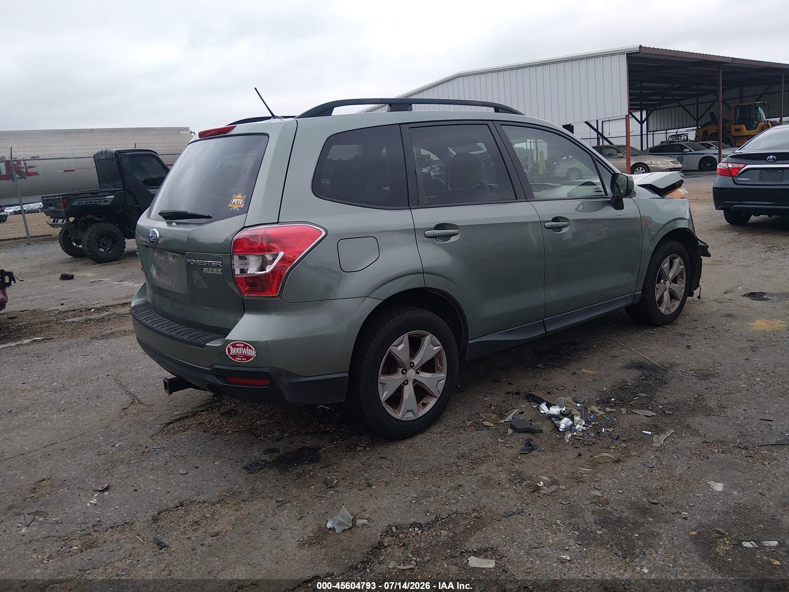 2015 Subaru Forester 2.5i Premium Green vin: JF2SJADC1FH508232