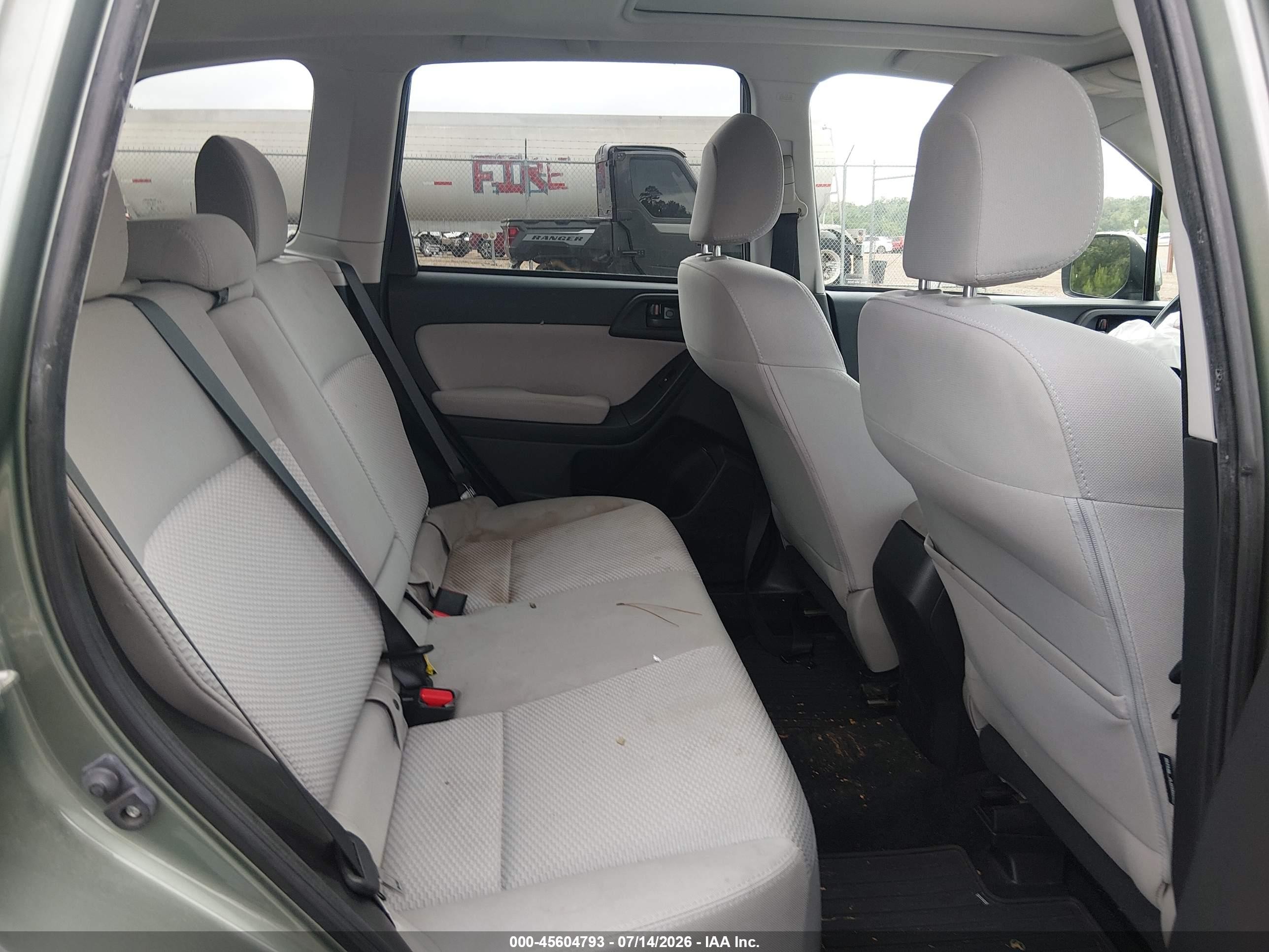 2015 Subaru Forester 2.5i Premium Green vin: JF2SJADC1FH508232