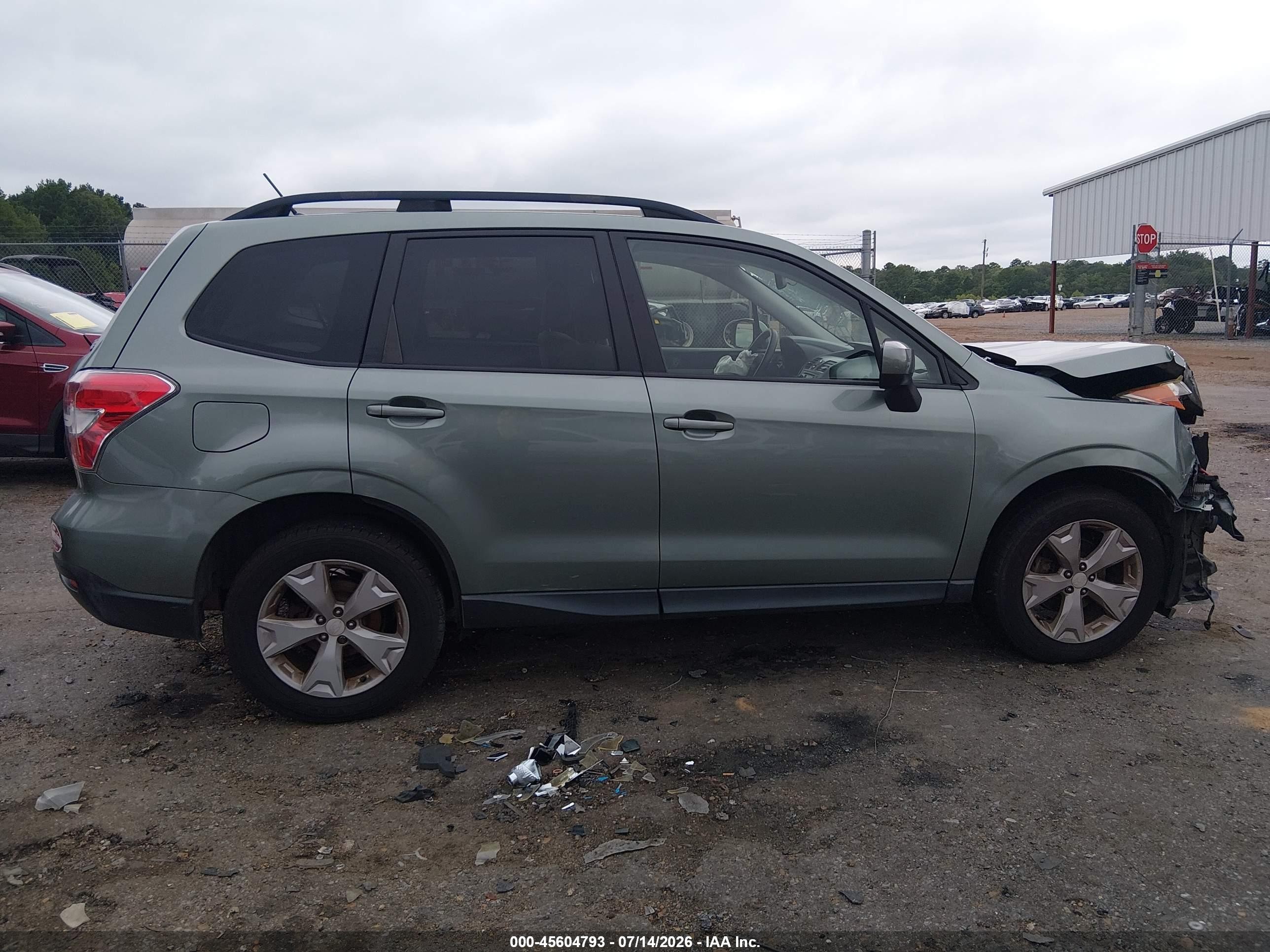 2015 Subaru Forester 2.5i Premium Green vin: JF2SJADC1FH508232