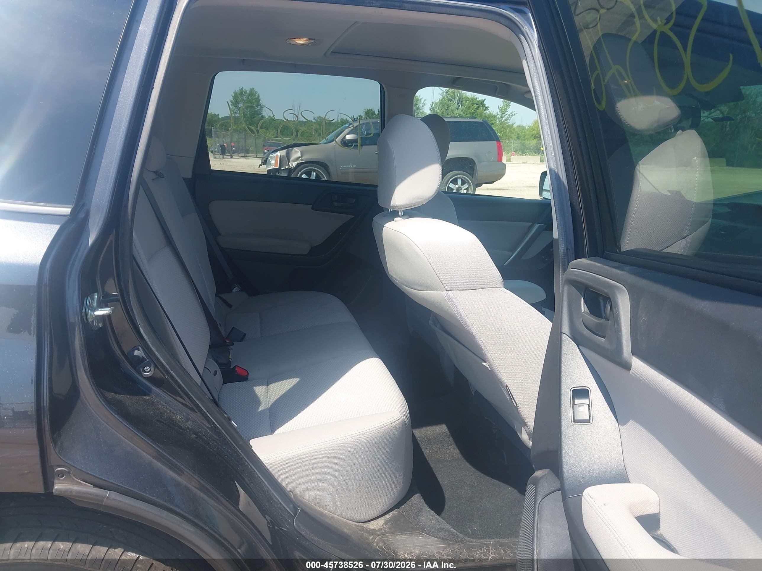 2015 Subaru Forester 2.5i Premium Gray vin: JF2SJADC1FH568933