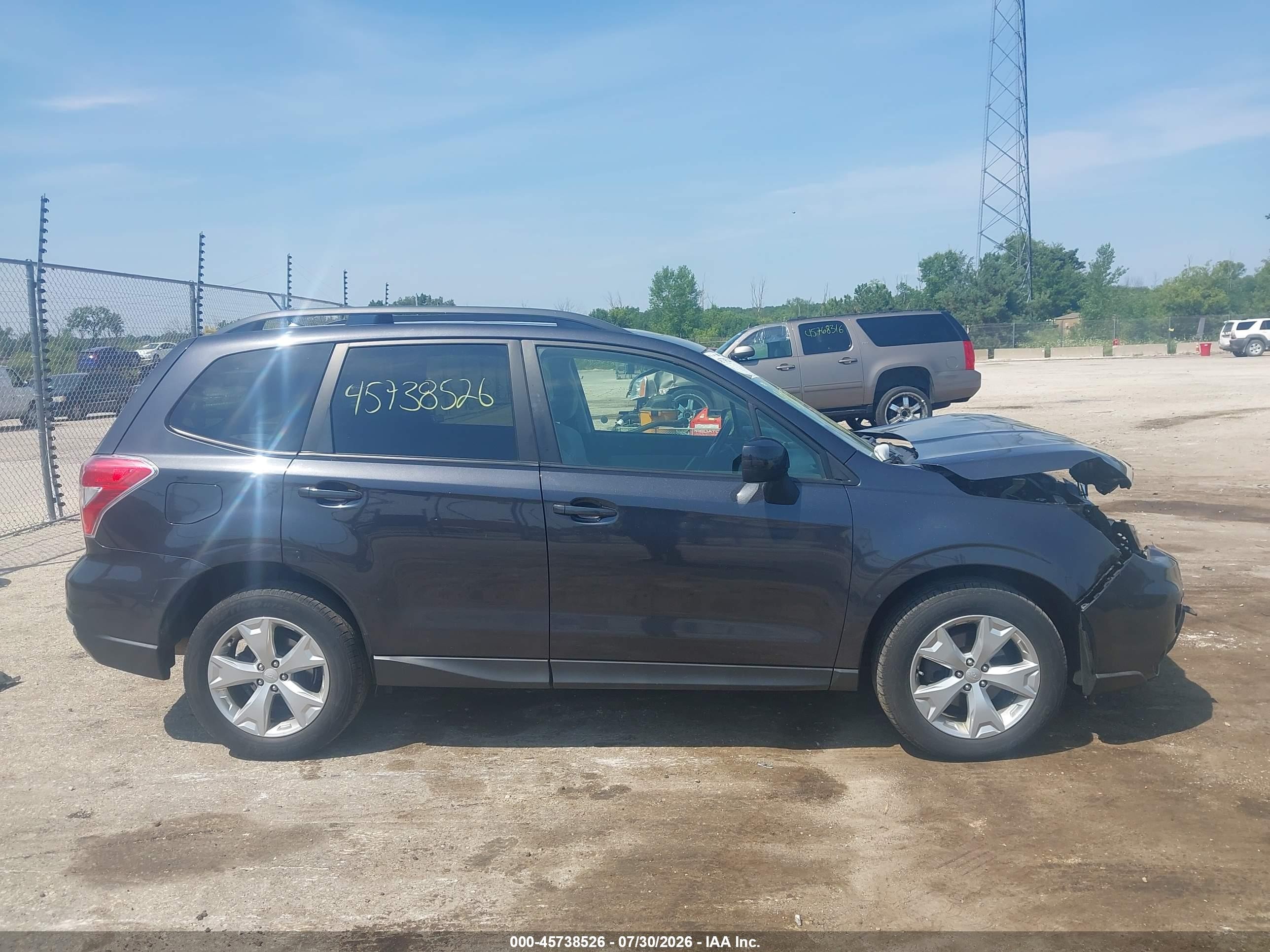 2015 Subaru Forester 2.5i Premium Gray vin: JF2SJADC1FH568933