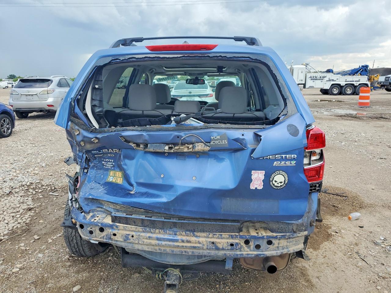 2015 Subaru Forester 2.5i Premium Blue vin: JF2SJADC1FH597154
