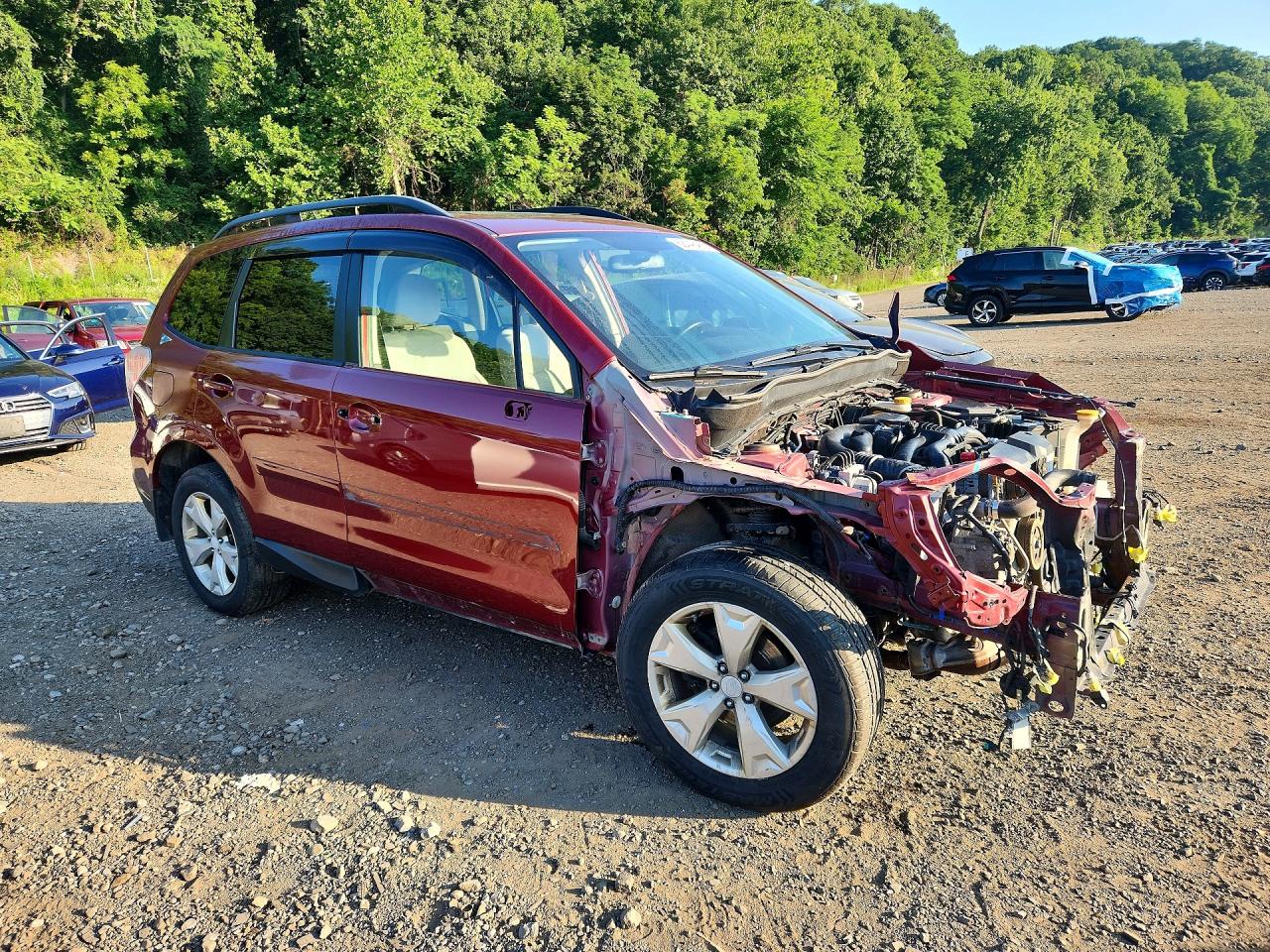 2015 Subaru Forester Burgundy vin: JF2SJADC1FH822608