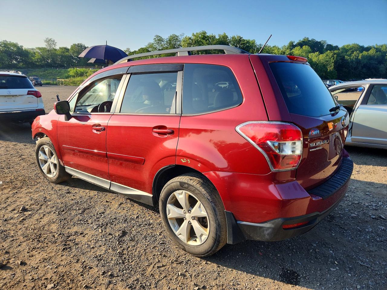 2015 Subaru Forester Burgundy vin: JF2SJADC1FH822608